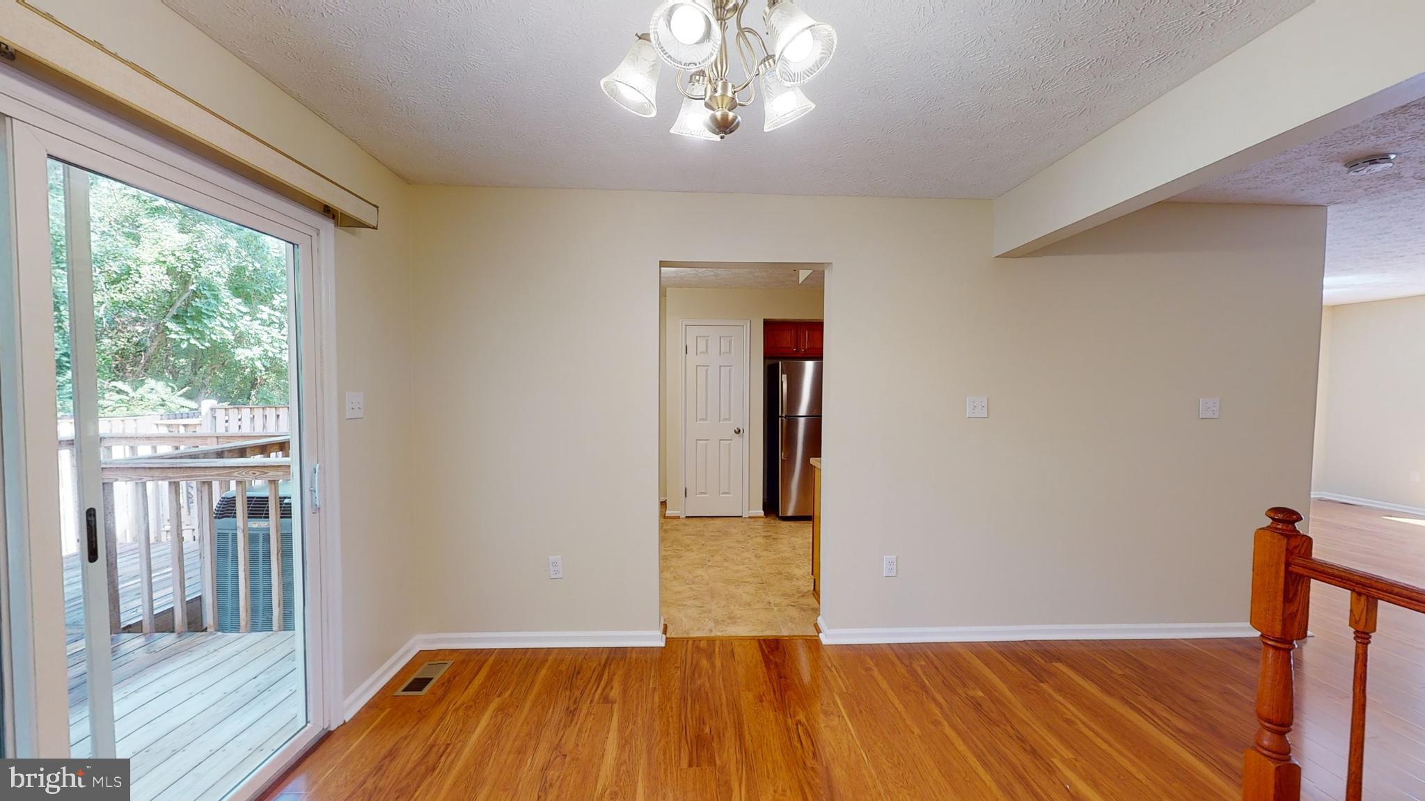 MARLTON - Residential