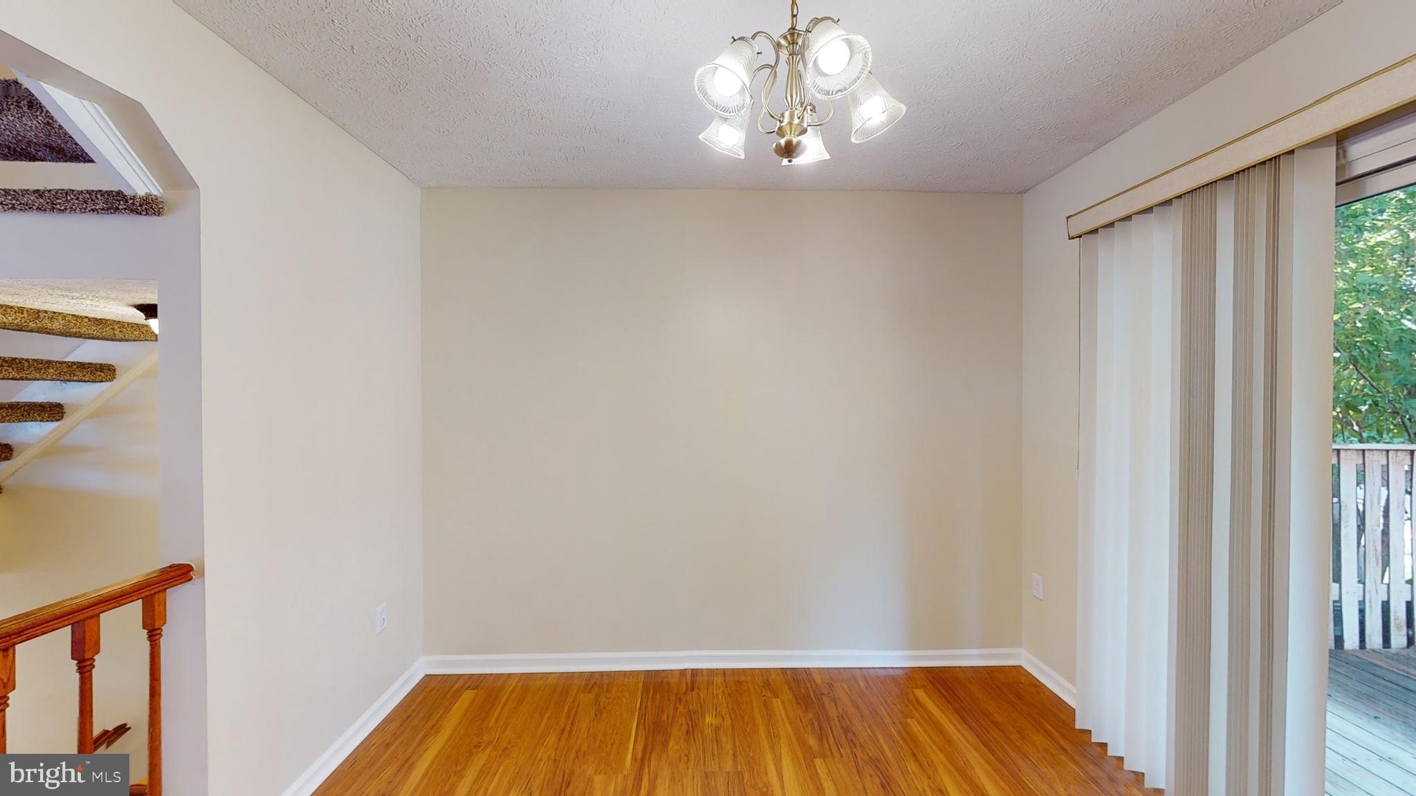 MARLTON - Residential