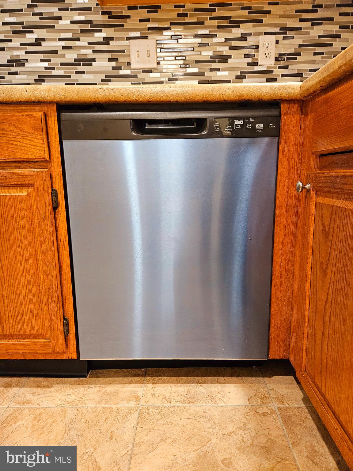 MARLTON - Residential