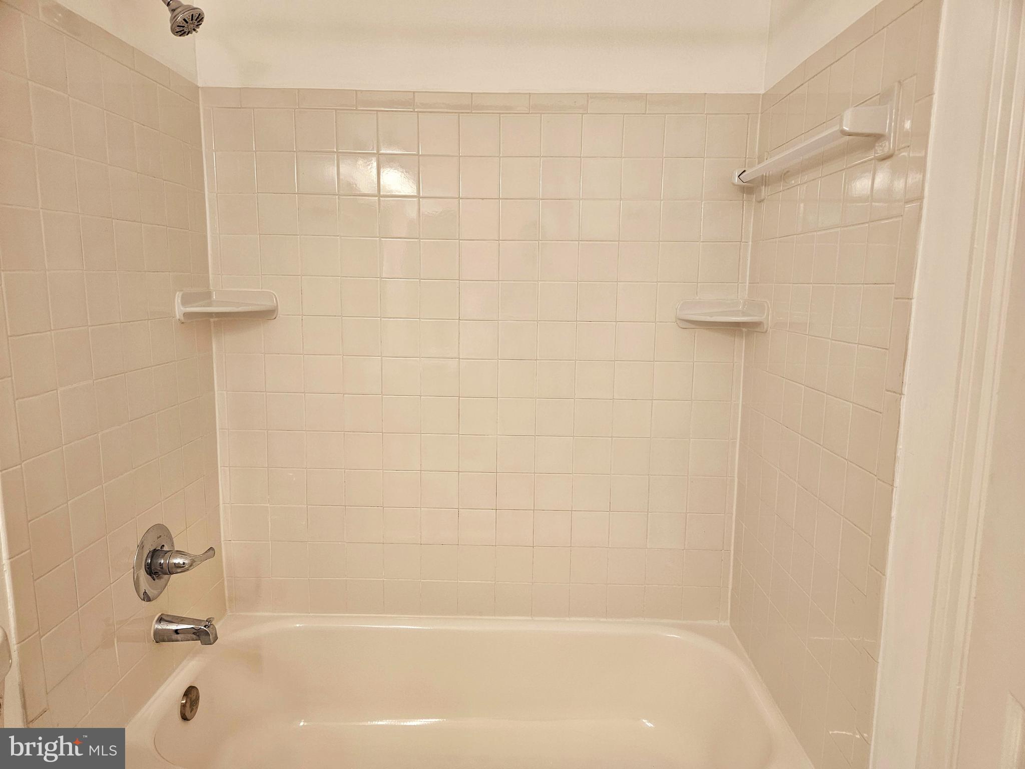 MARLTON - Residential