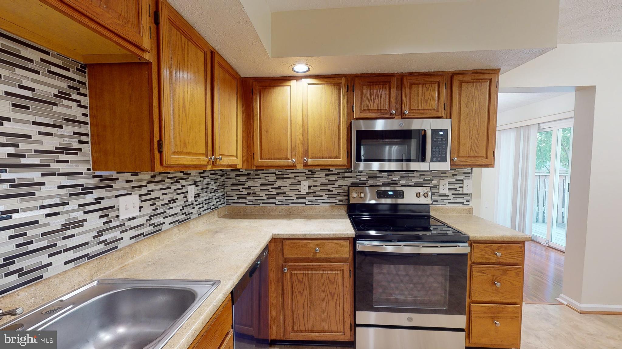 MARLTON - Residential