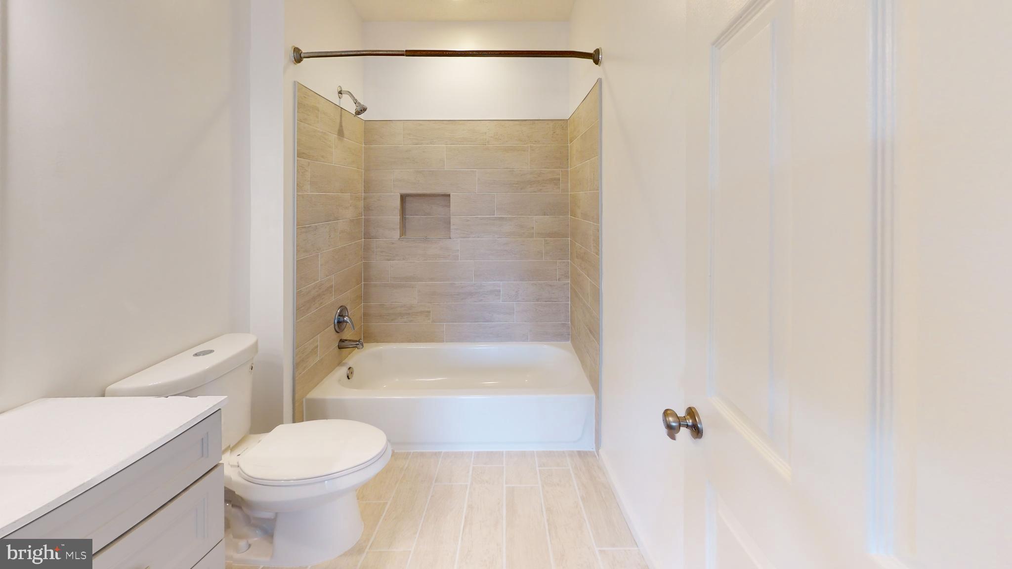 MARLTON - Residential