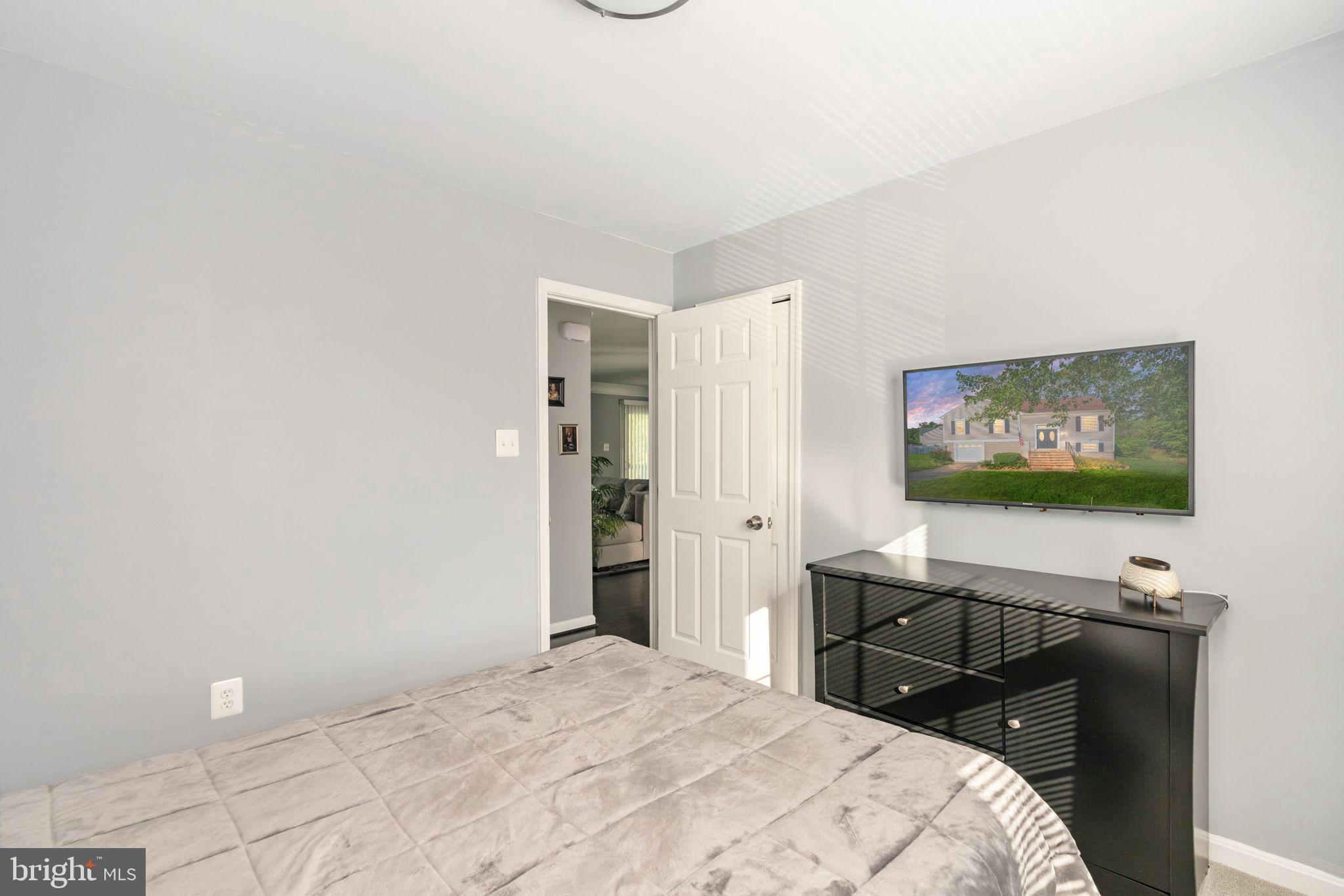 HICKORY RIDGE - Residential