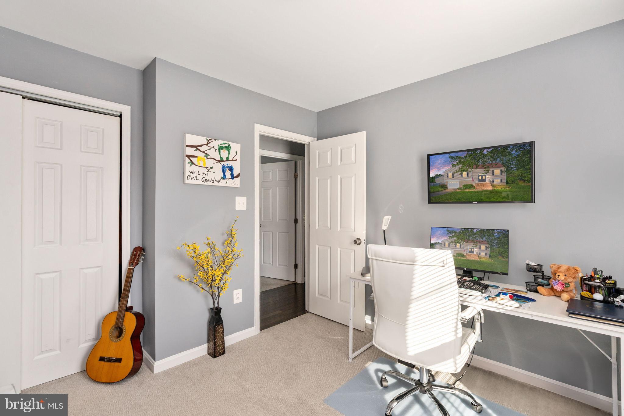 HICKORY RIDGE - Residential