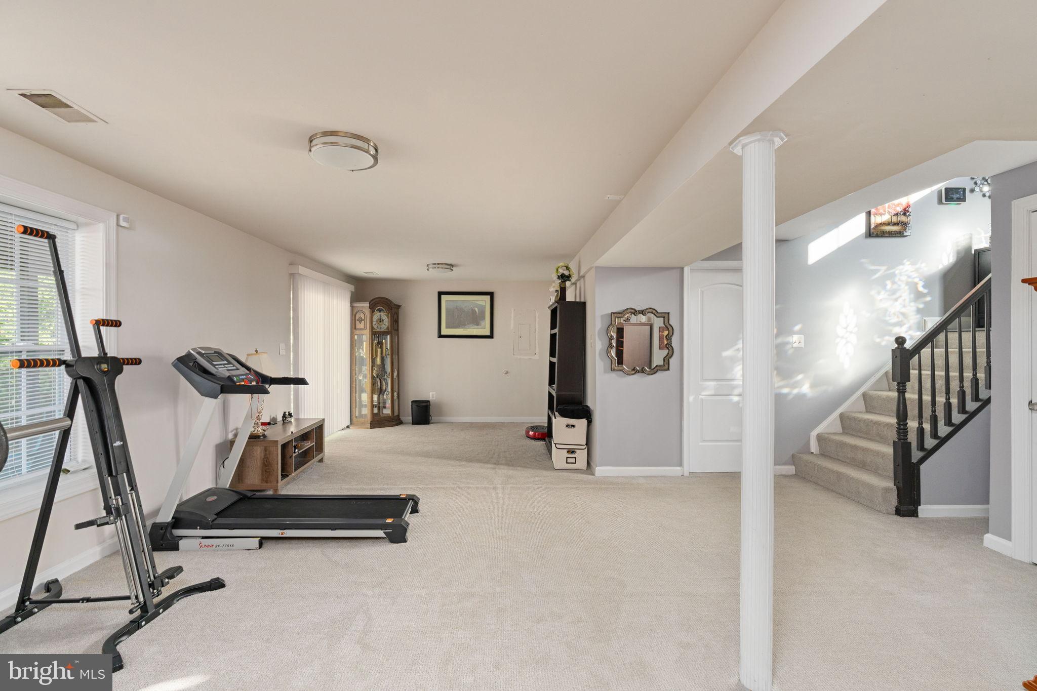 HICKORY RIDGE - Residential