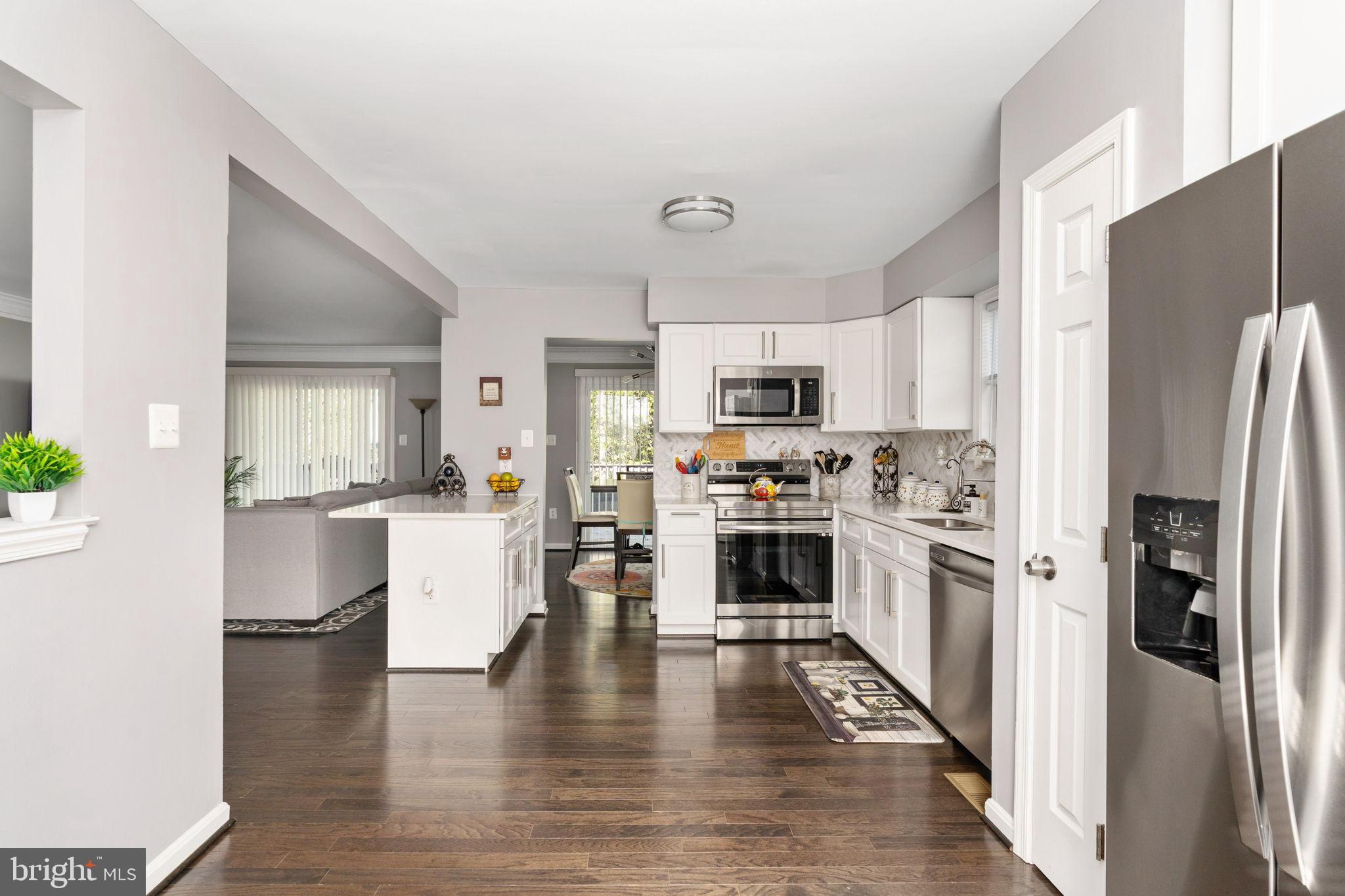 HICKORY RIDGE - Residential