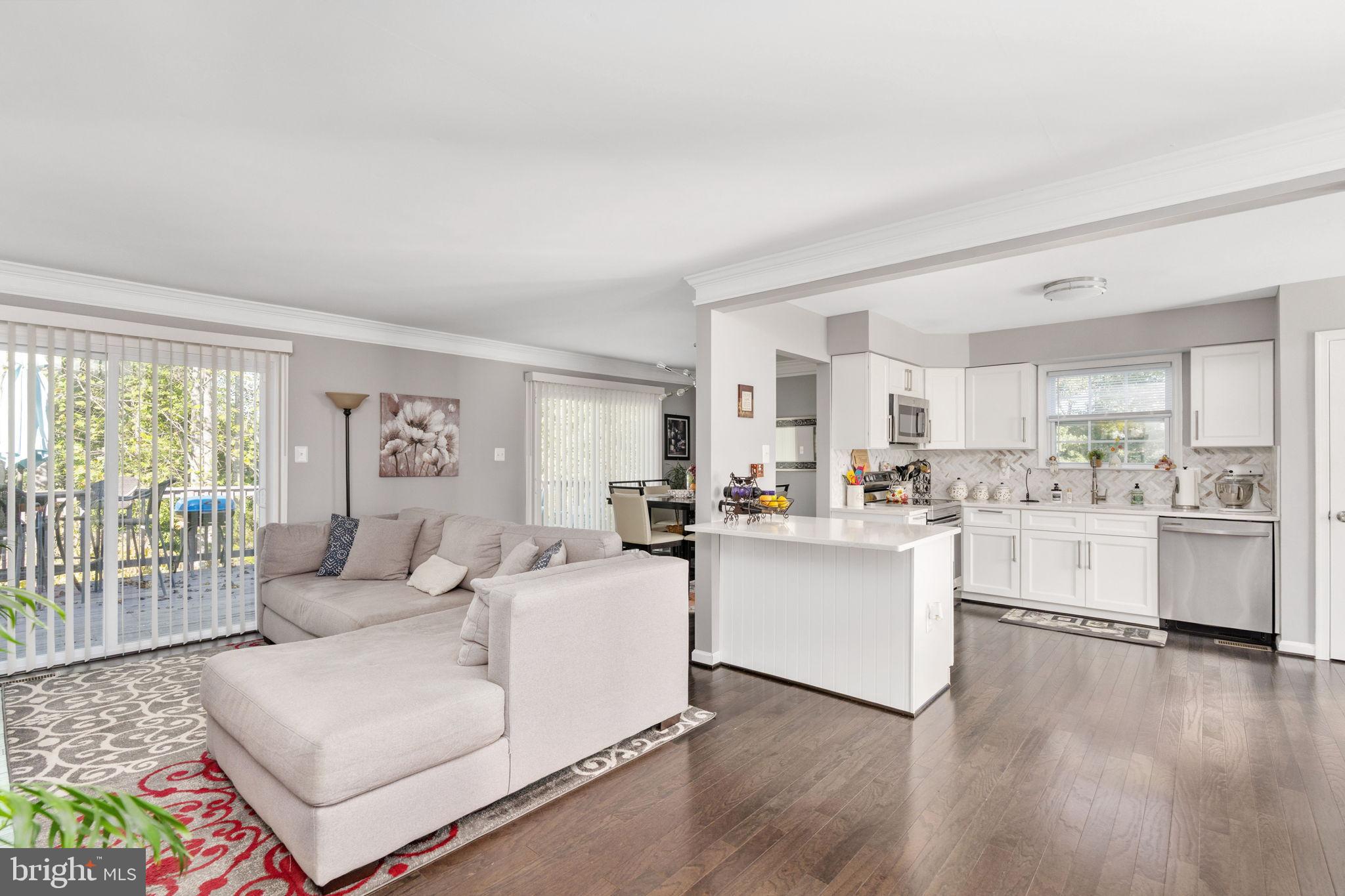 HICKORY RIDGE - Residential