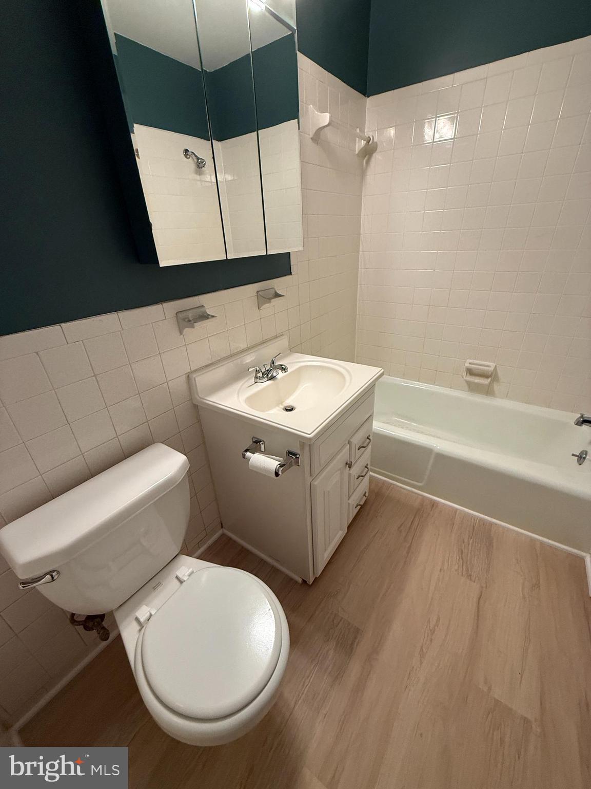 HIGHLAND HOMES - Residential