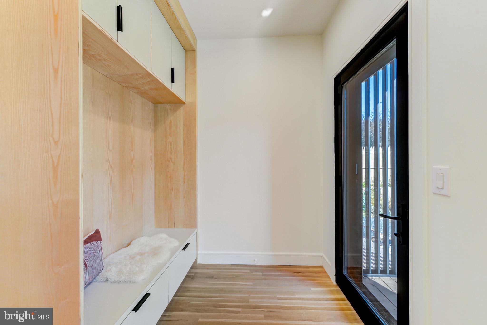 GERMANTOWN (WEST) - Residential