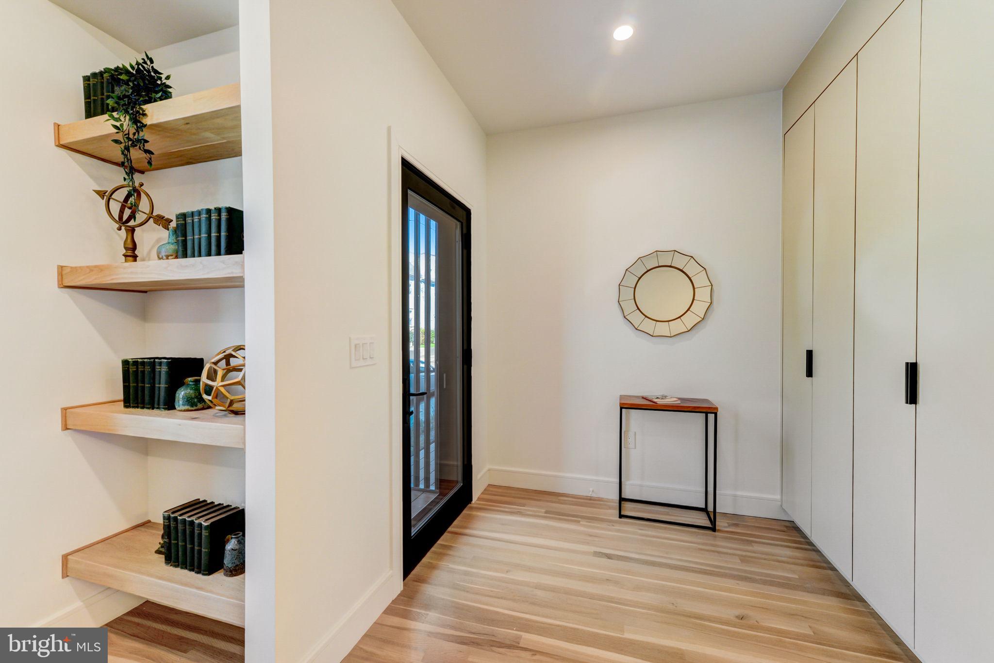 GERMANTOWN (WEST) - Residential