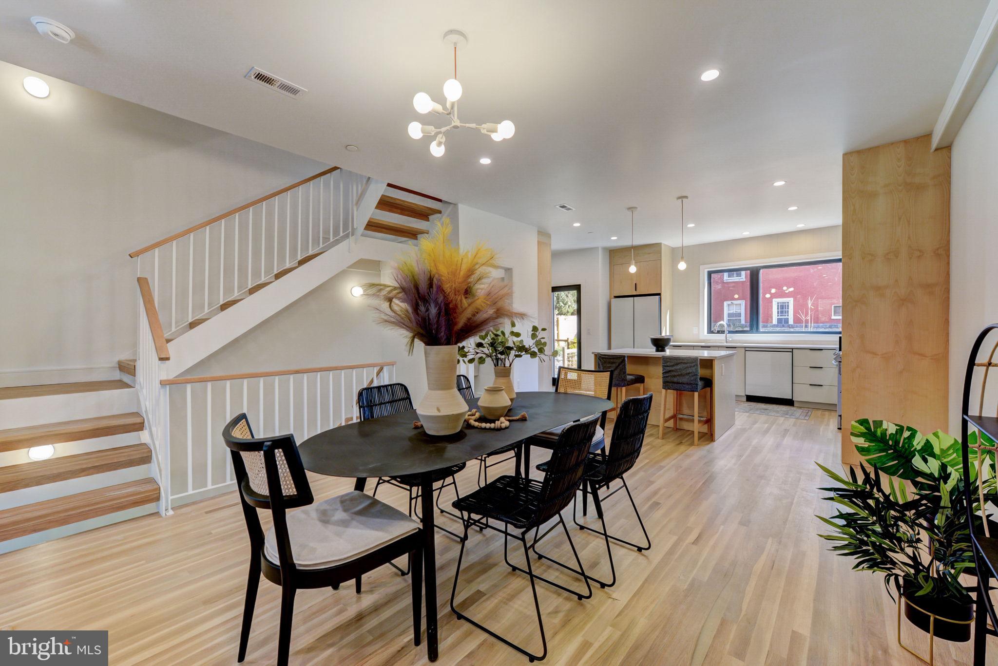 GERMANTOWN (WEST) - Residential