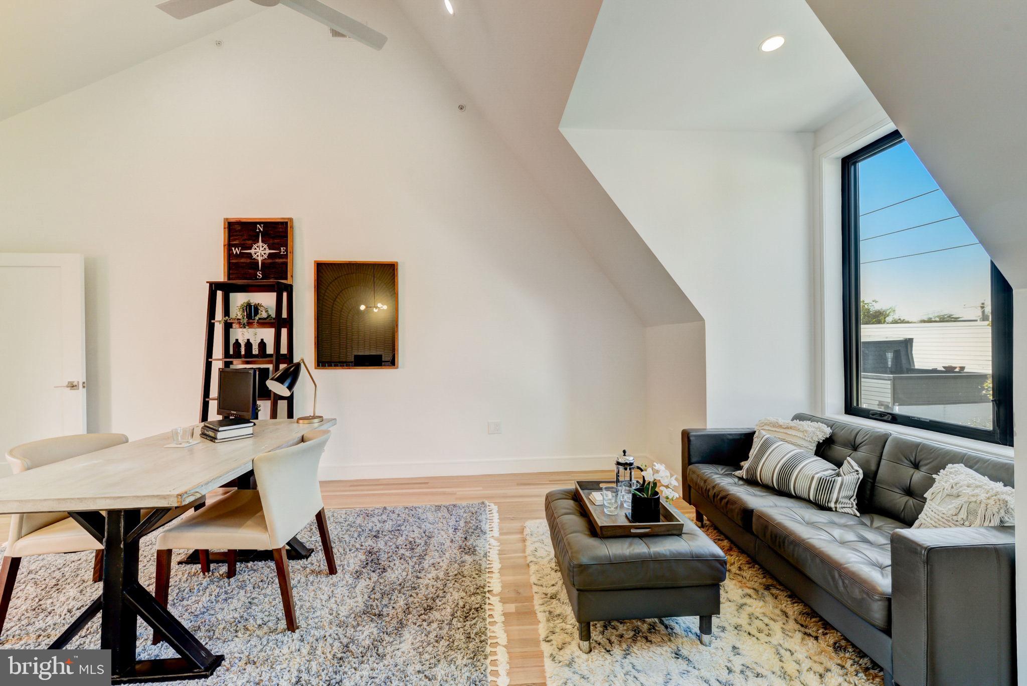 GERMANTOWN (WEST) - Residential