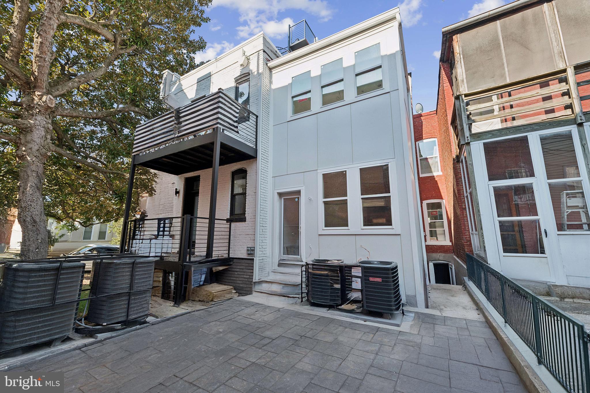 1827 NORTH CAPITOL STREET NE