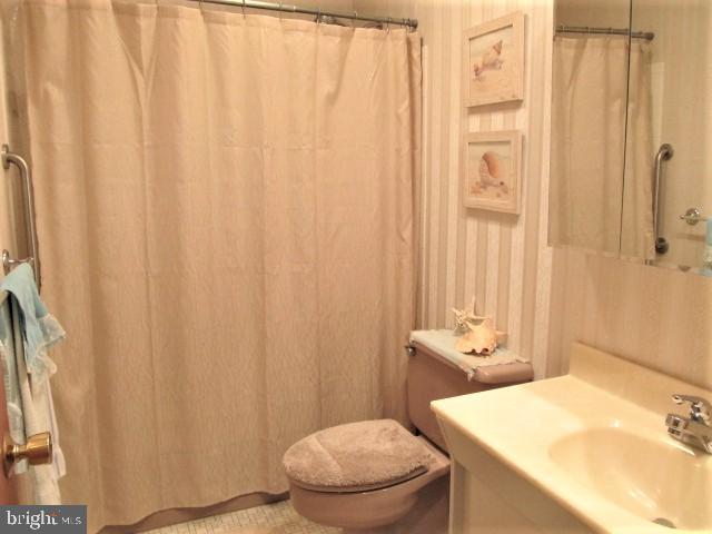 HOMELAND PARK - Residential