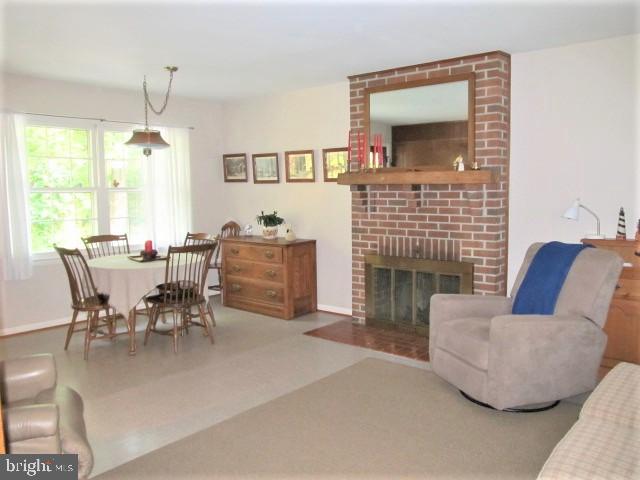 HOMELAND PARK - Residential