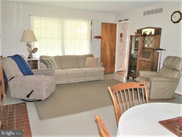 HOMELAND PARK - Residential