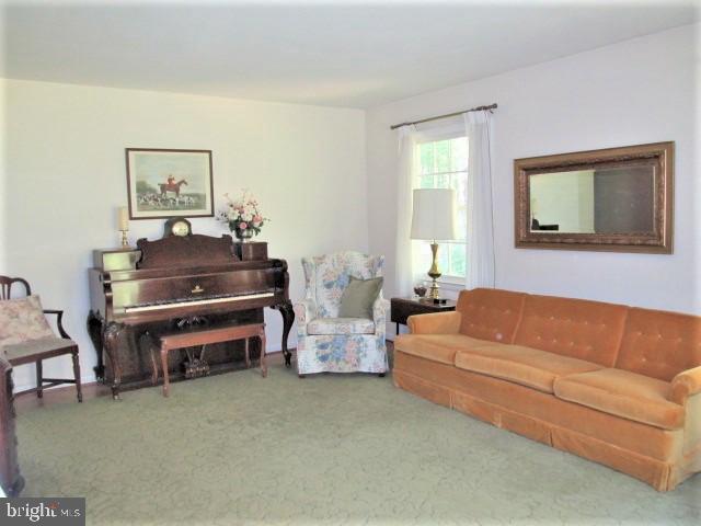 HOMELAND PARK - Residential