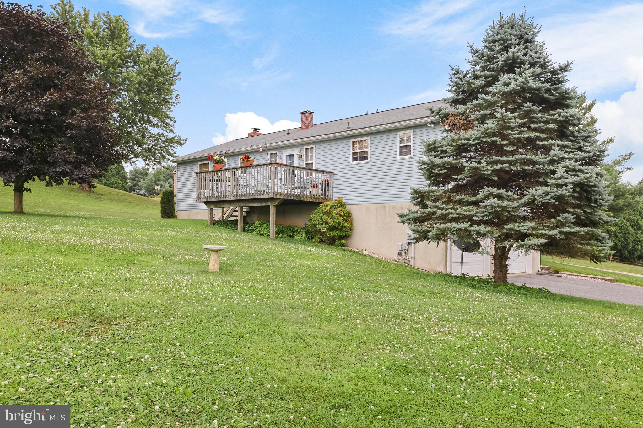 HAMPSTEAD - Residential