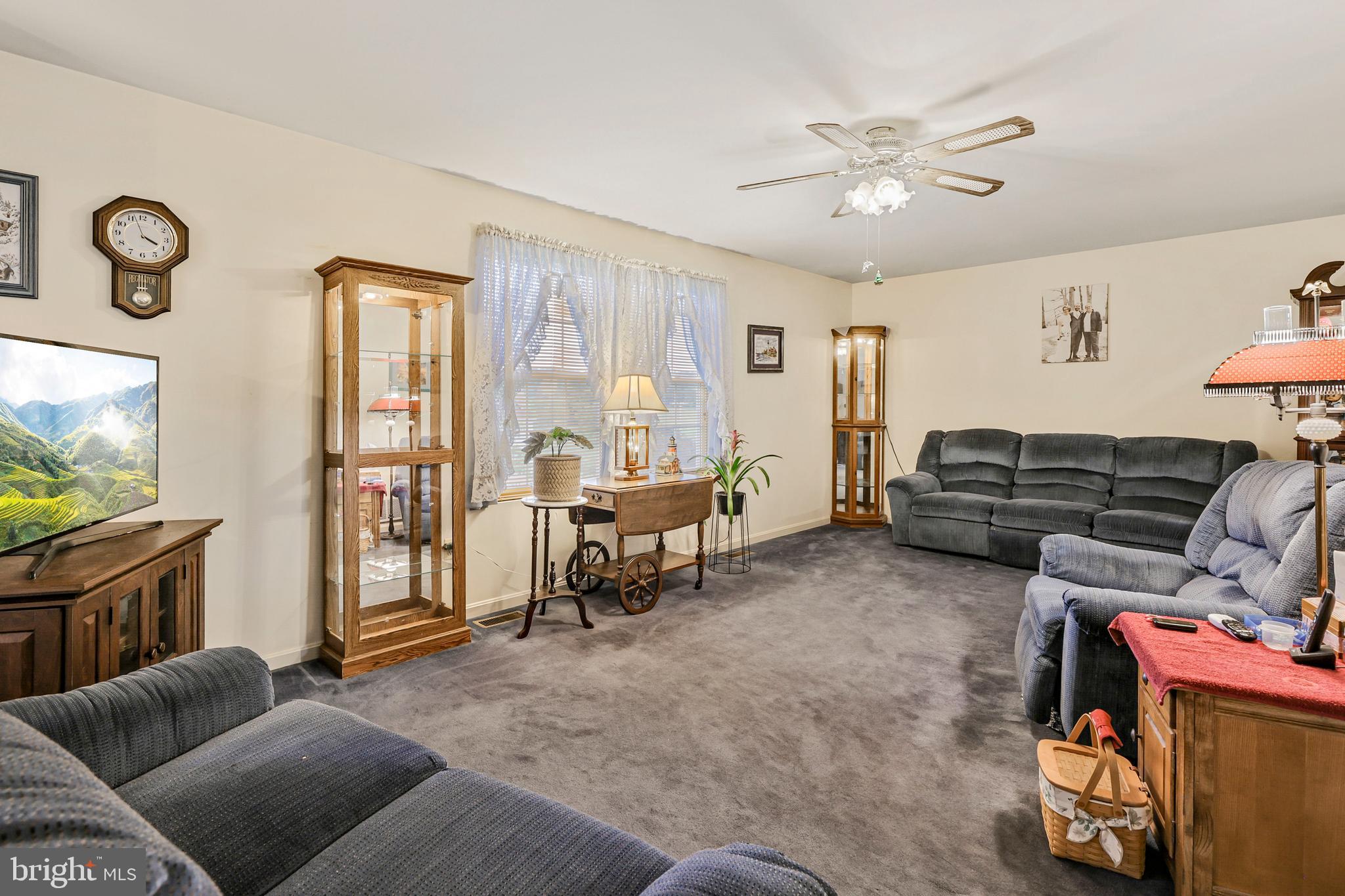 HAMPSTEAD - Residential