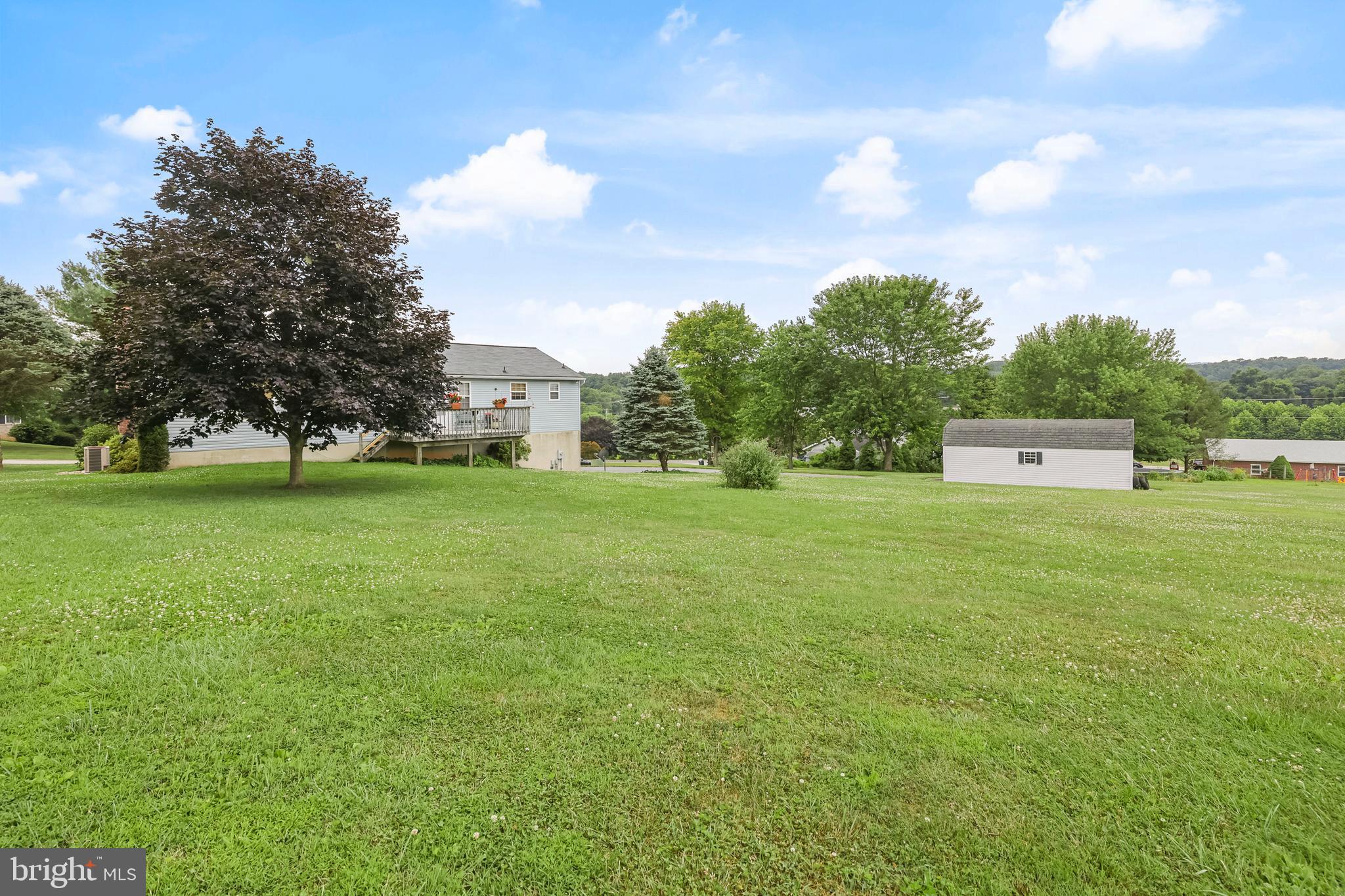 HAMPSTEAD - Residential