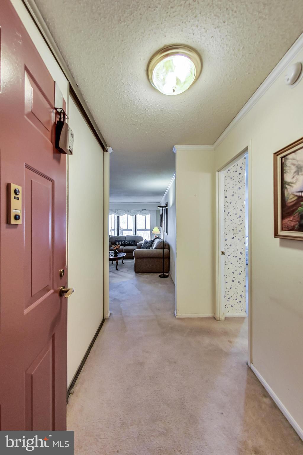 LEISURE WORLD - Residential