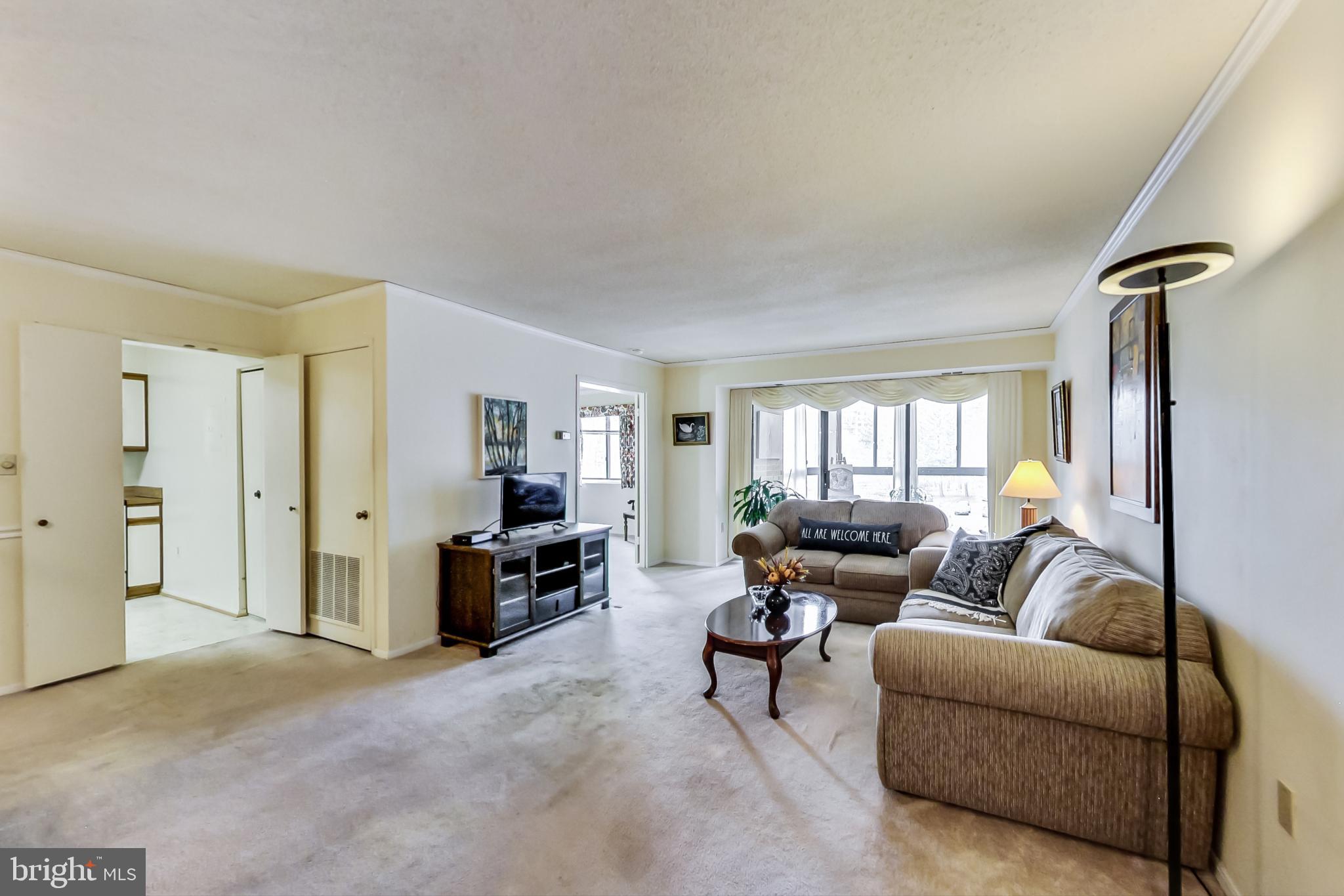 LEISURE WORLD - Residential