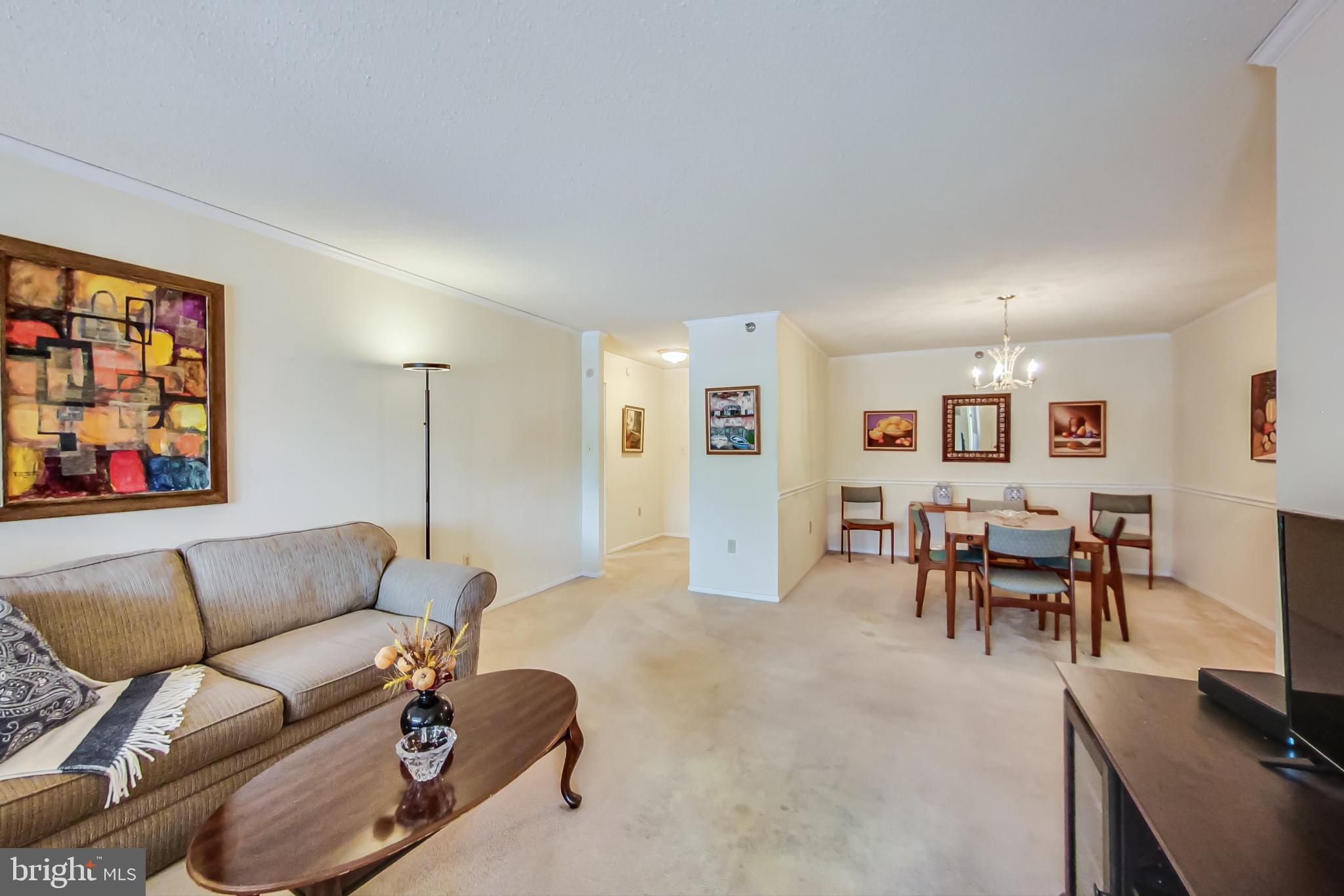 LEISURE WORLD - Residential