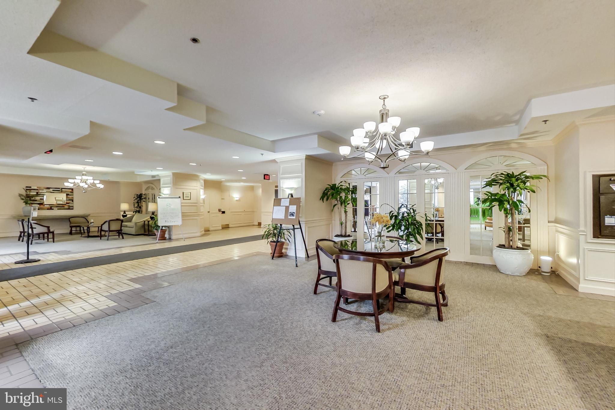 LEISURE WORLD - Residential