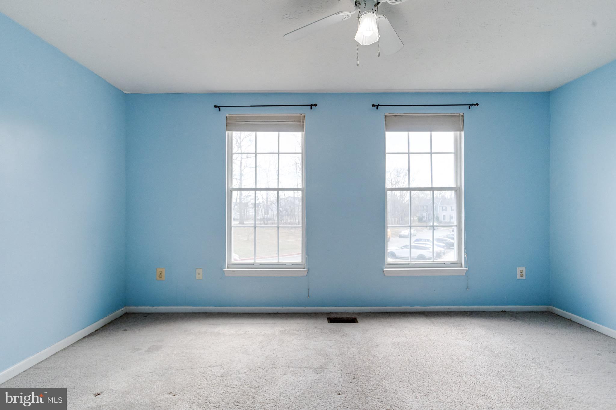 RIVERSIDE - Residential