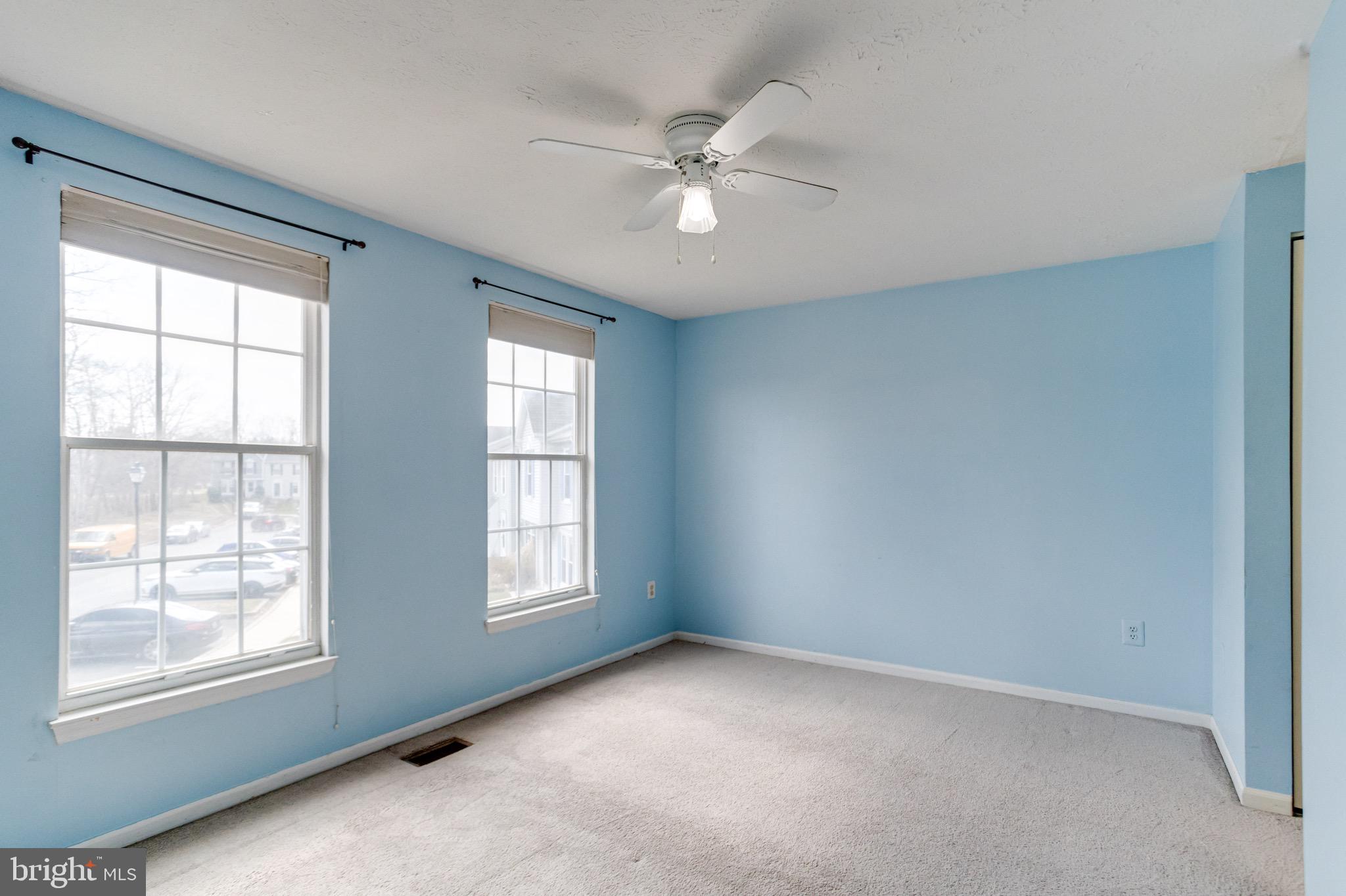 RIVERSIDE - Residential