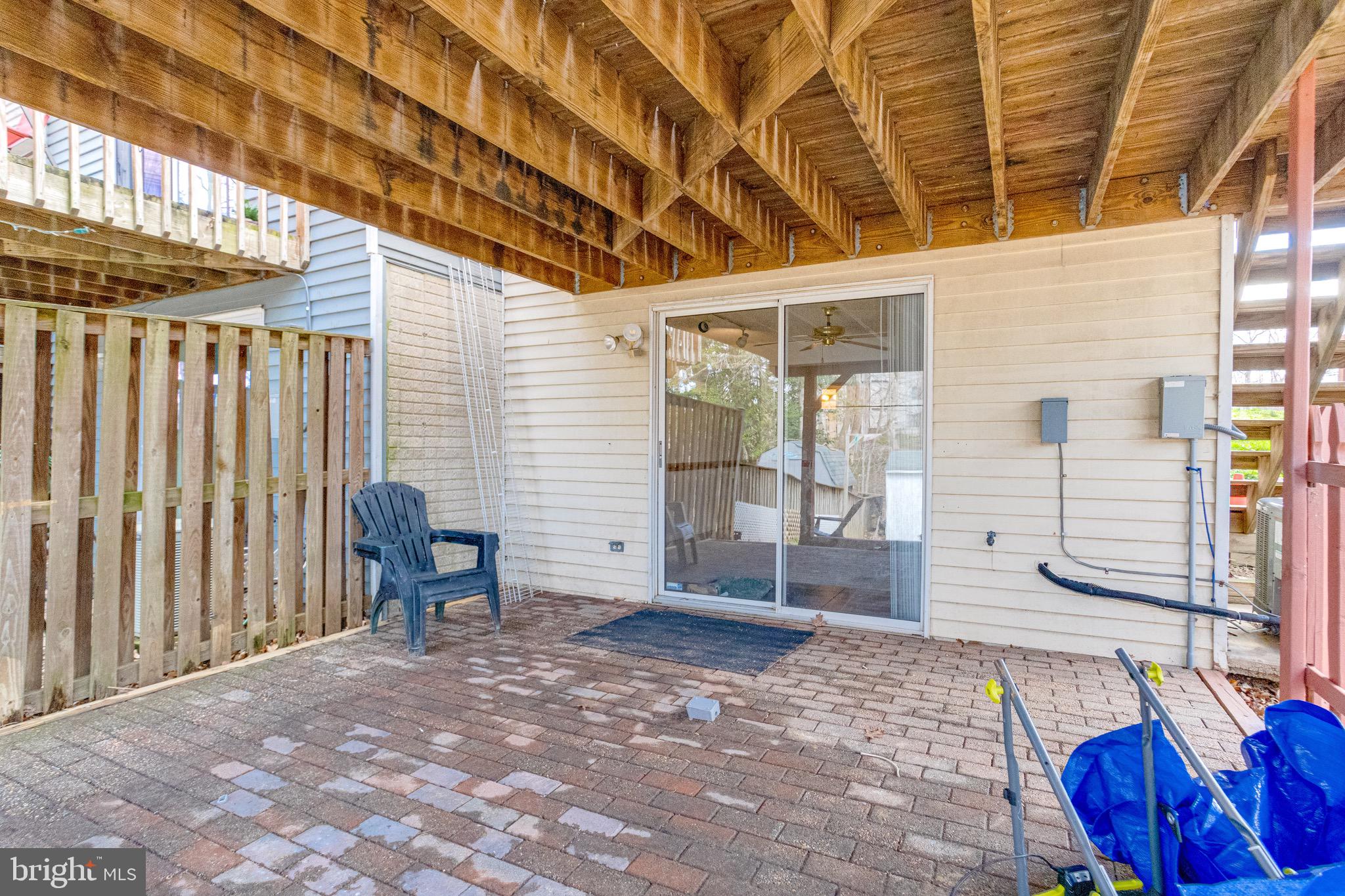 RIVERSIDE - Residential