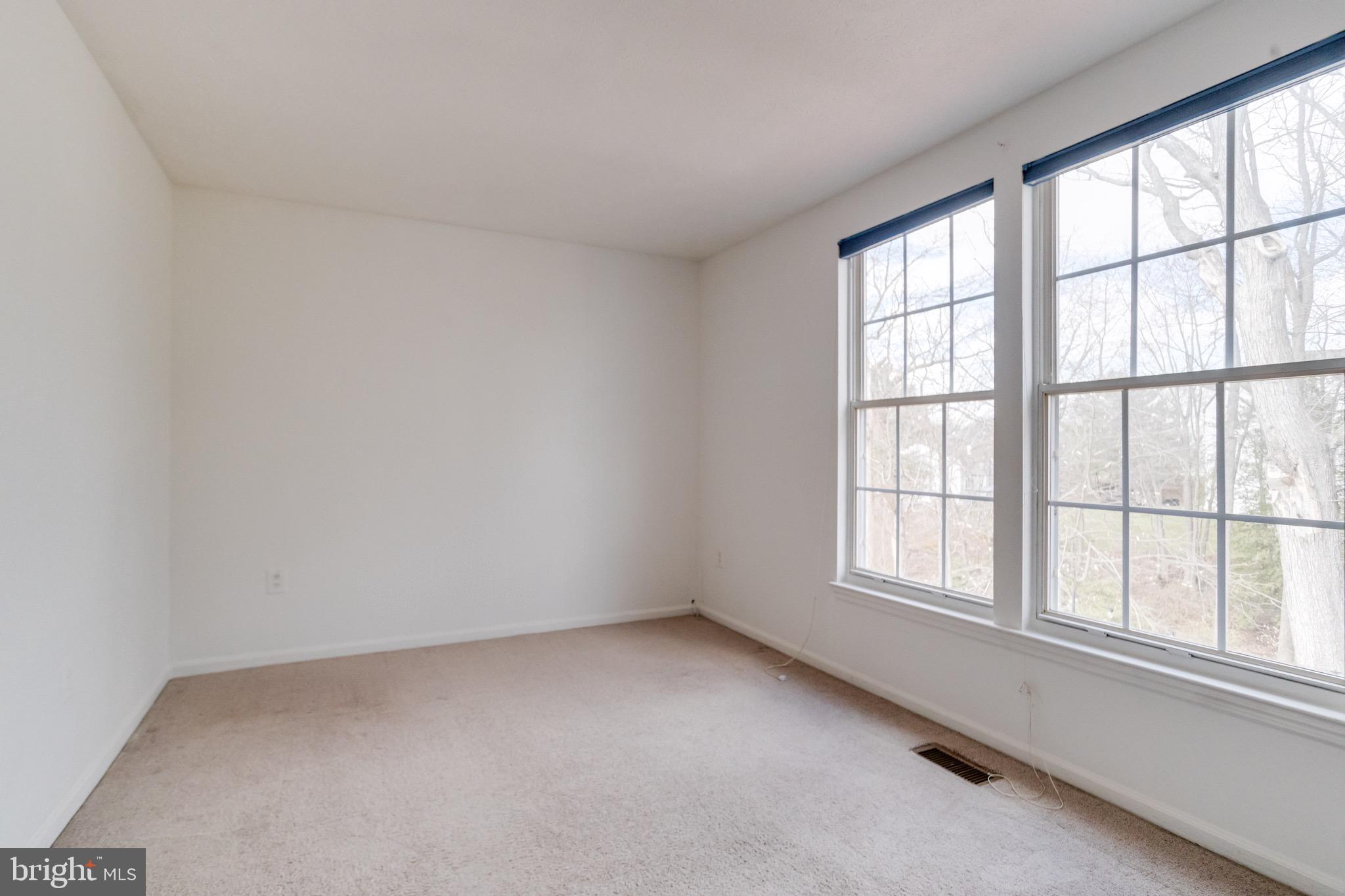 RIVERSIDE - Residential