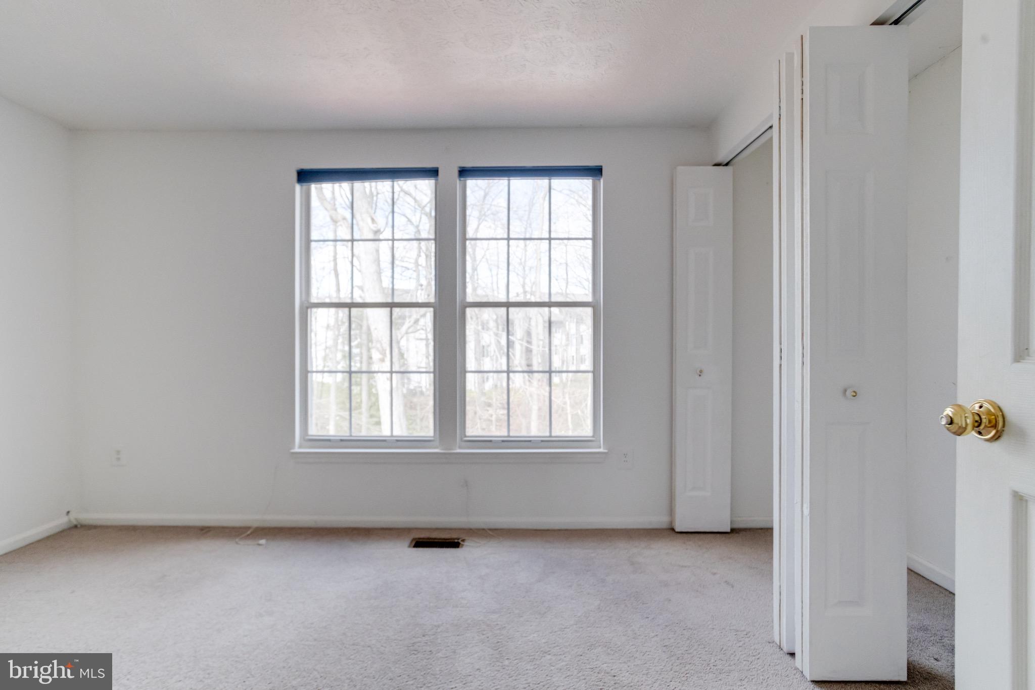 RIVERSIDE - Residential