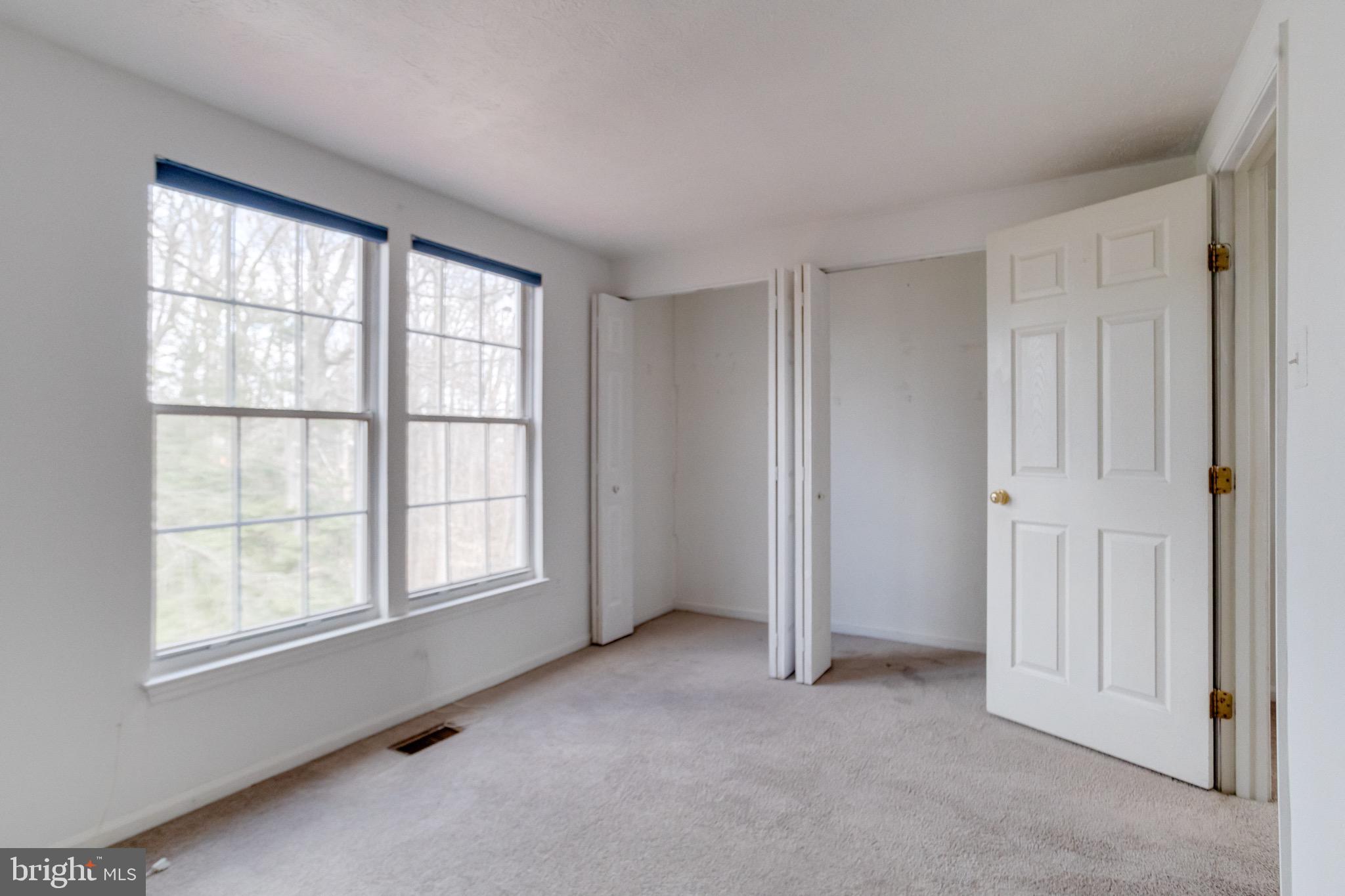 RIVERSIDE - Residential