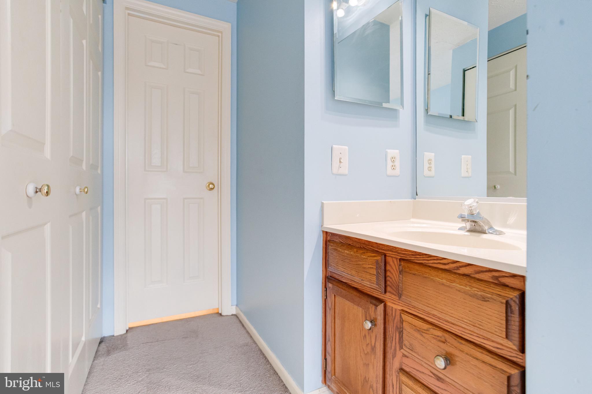 RIVERSIDE - Residential