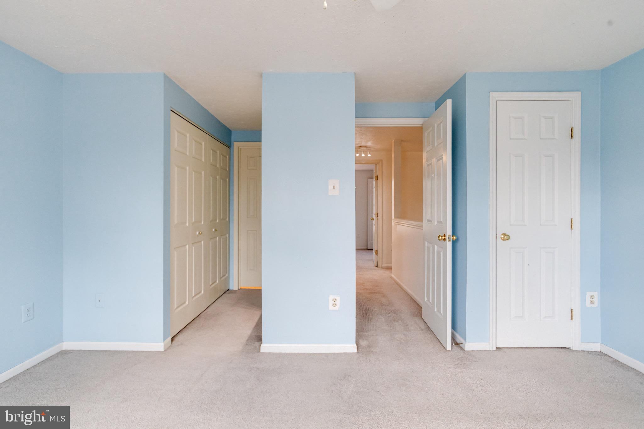 RIVERSIDE - Residential