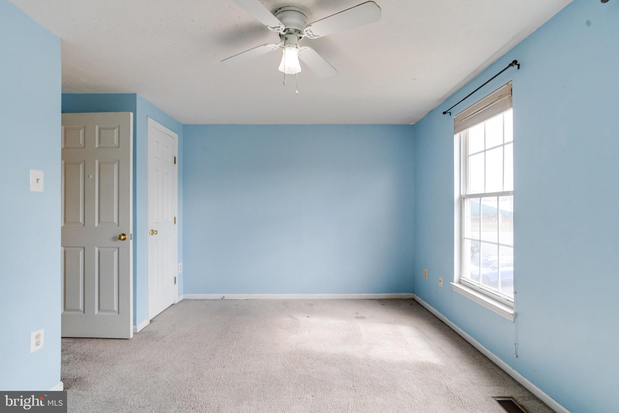 RIVERSIDE - Residential