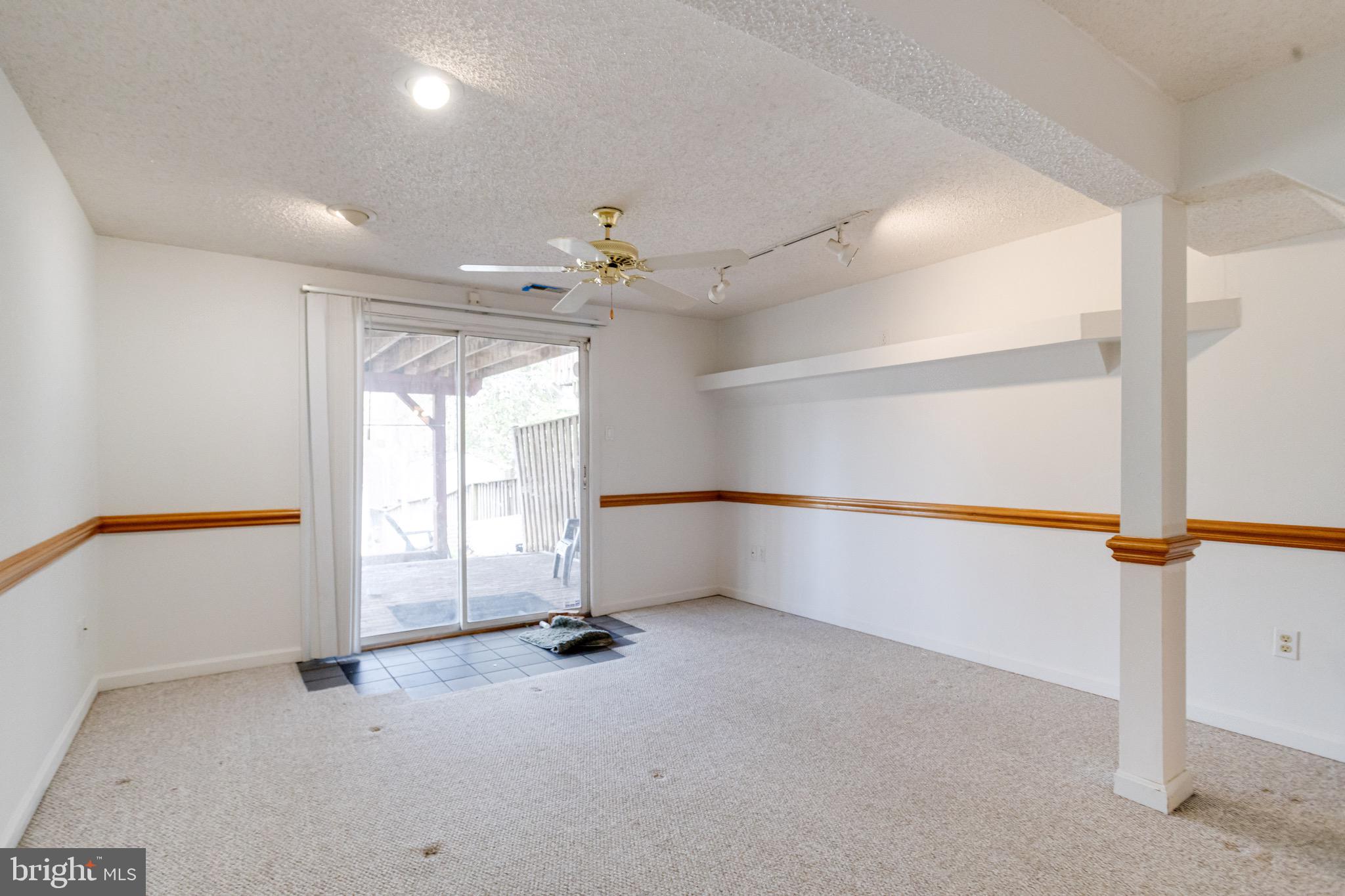 RIVERSIDE - Residential