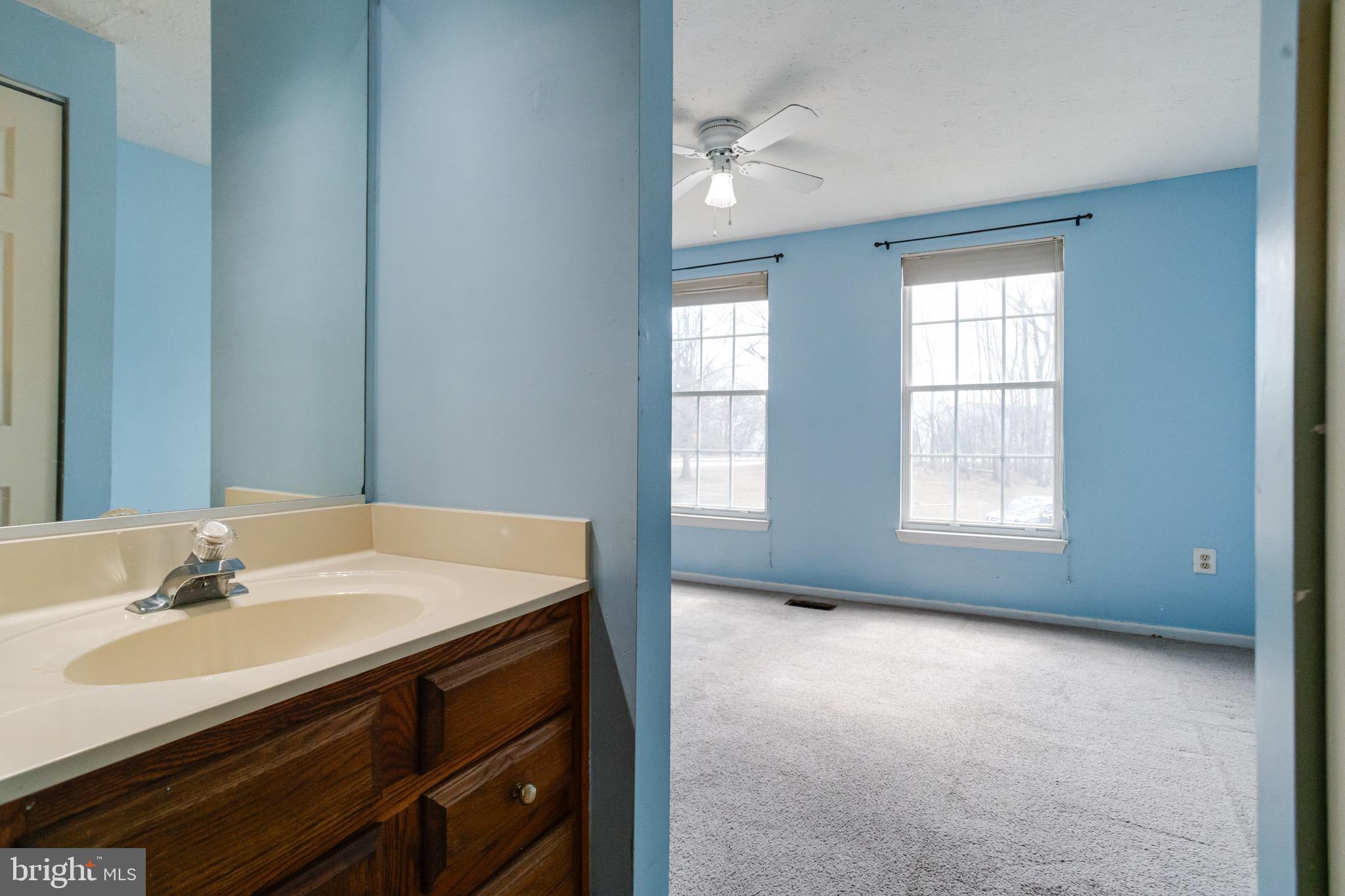 RIVERSIDE - Residential