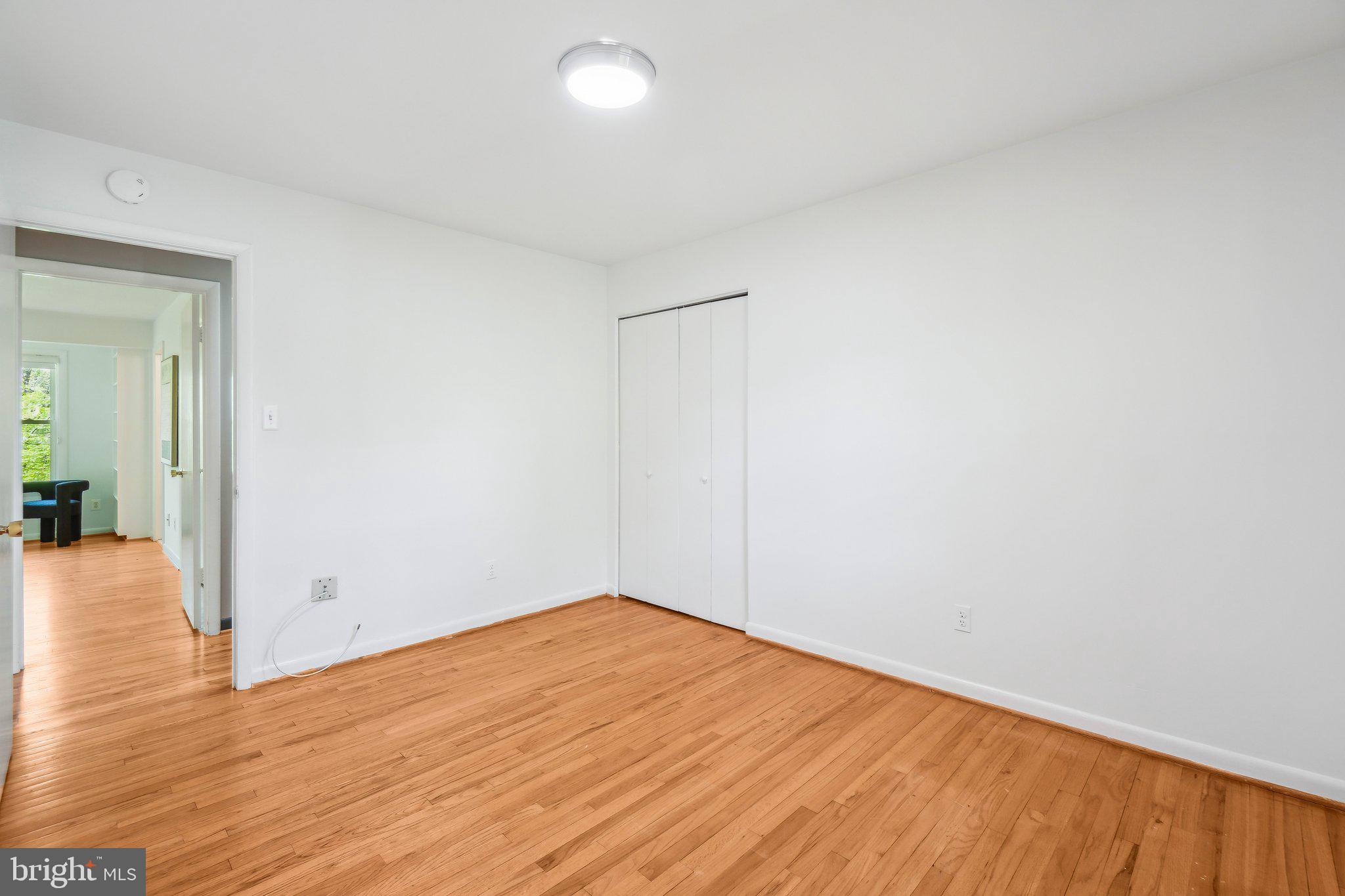 NORTH SPRINGFIELD - Residential