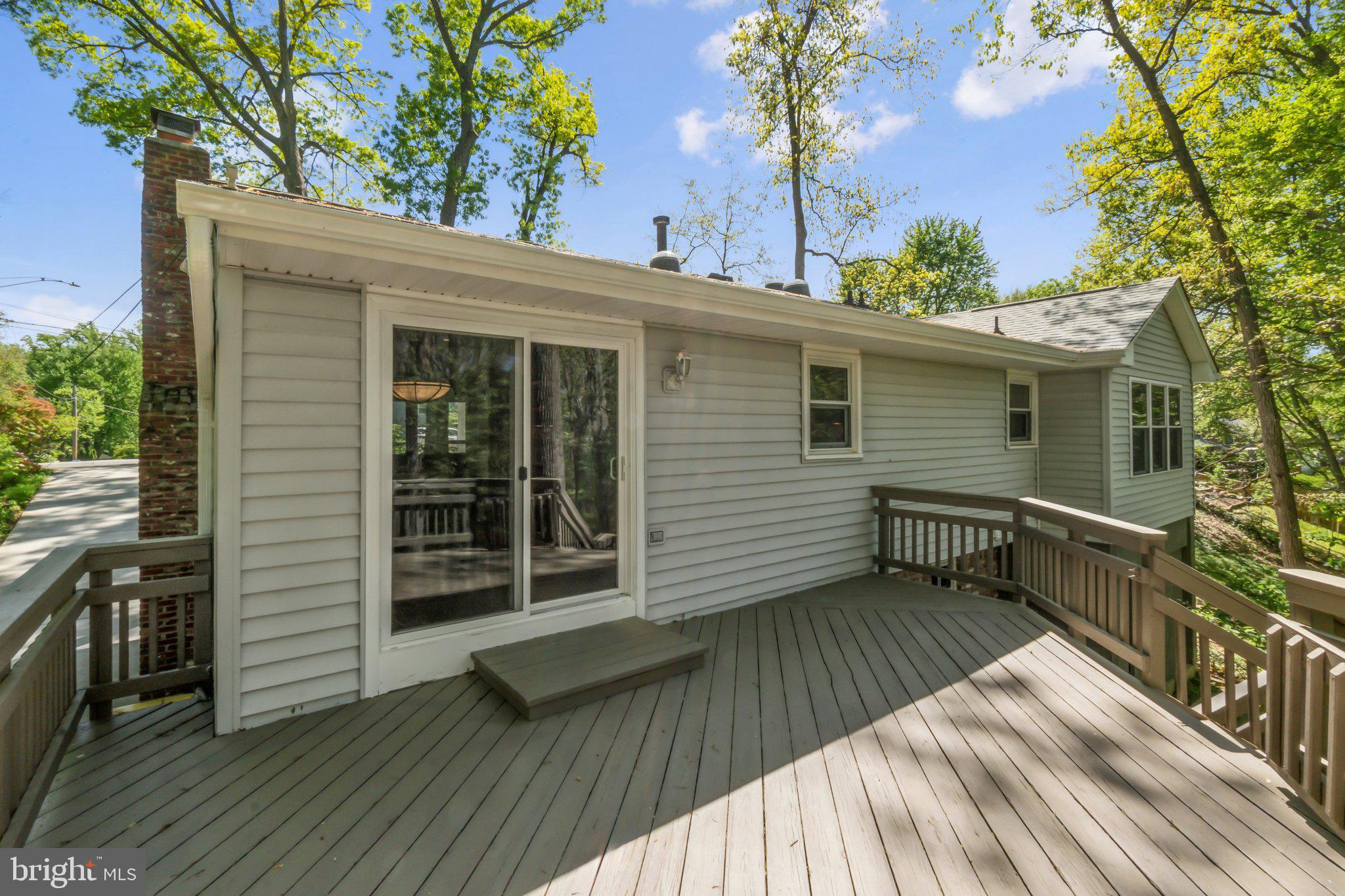 NORTH SPRINGFIELD - Residential