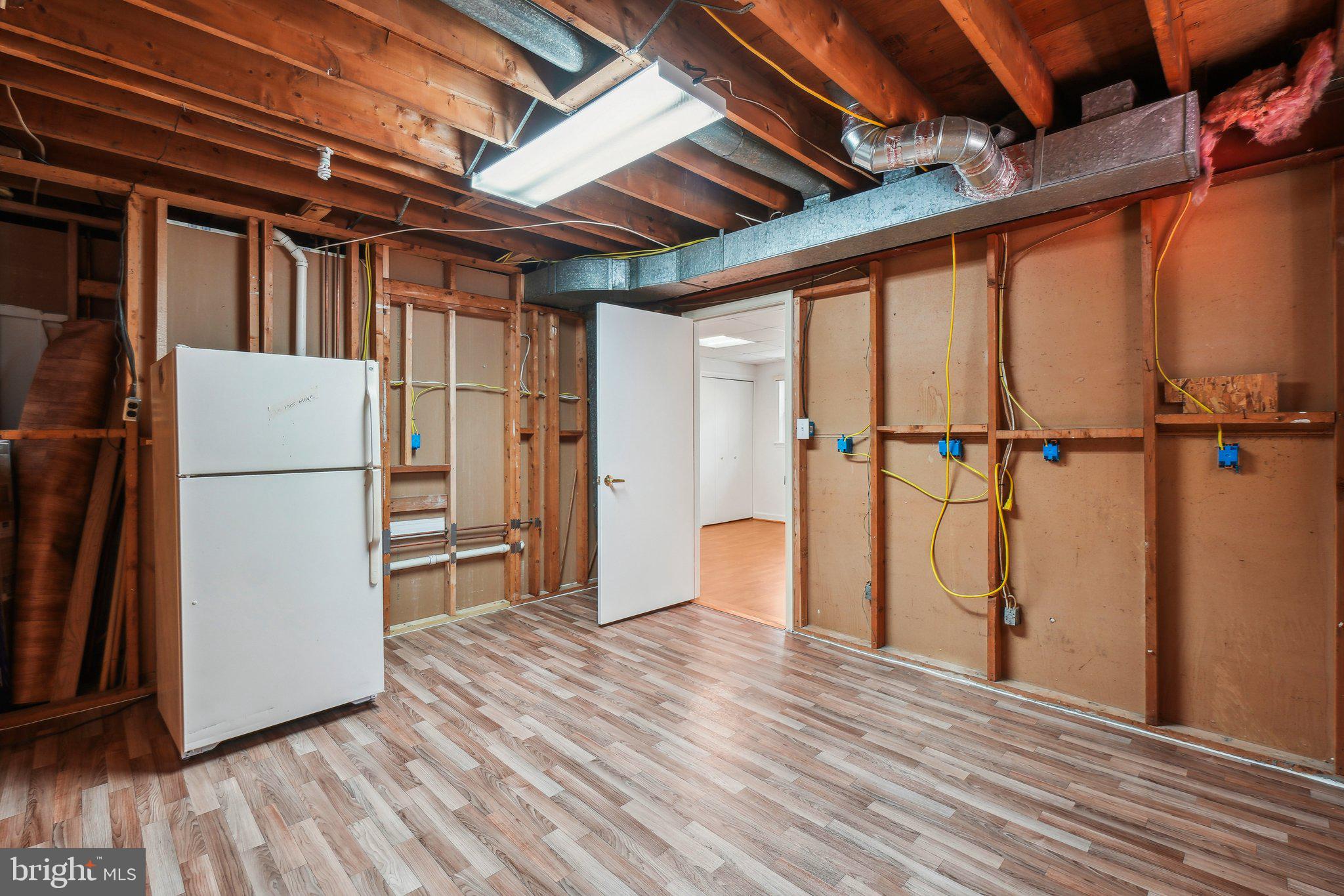 NORTH SPRINGFIELD - Residential