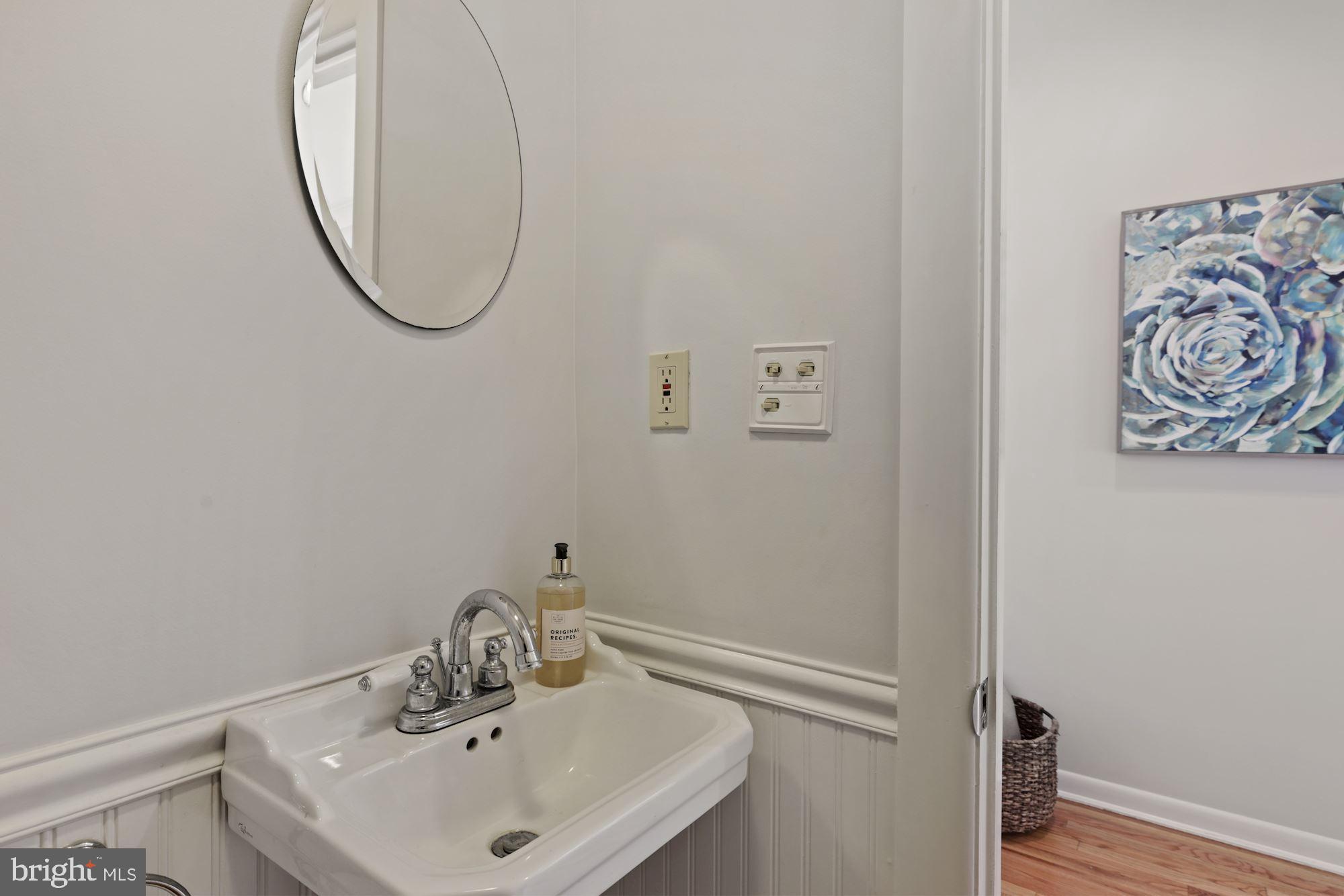 CHEVY CHASE - Residential