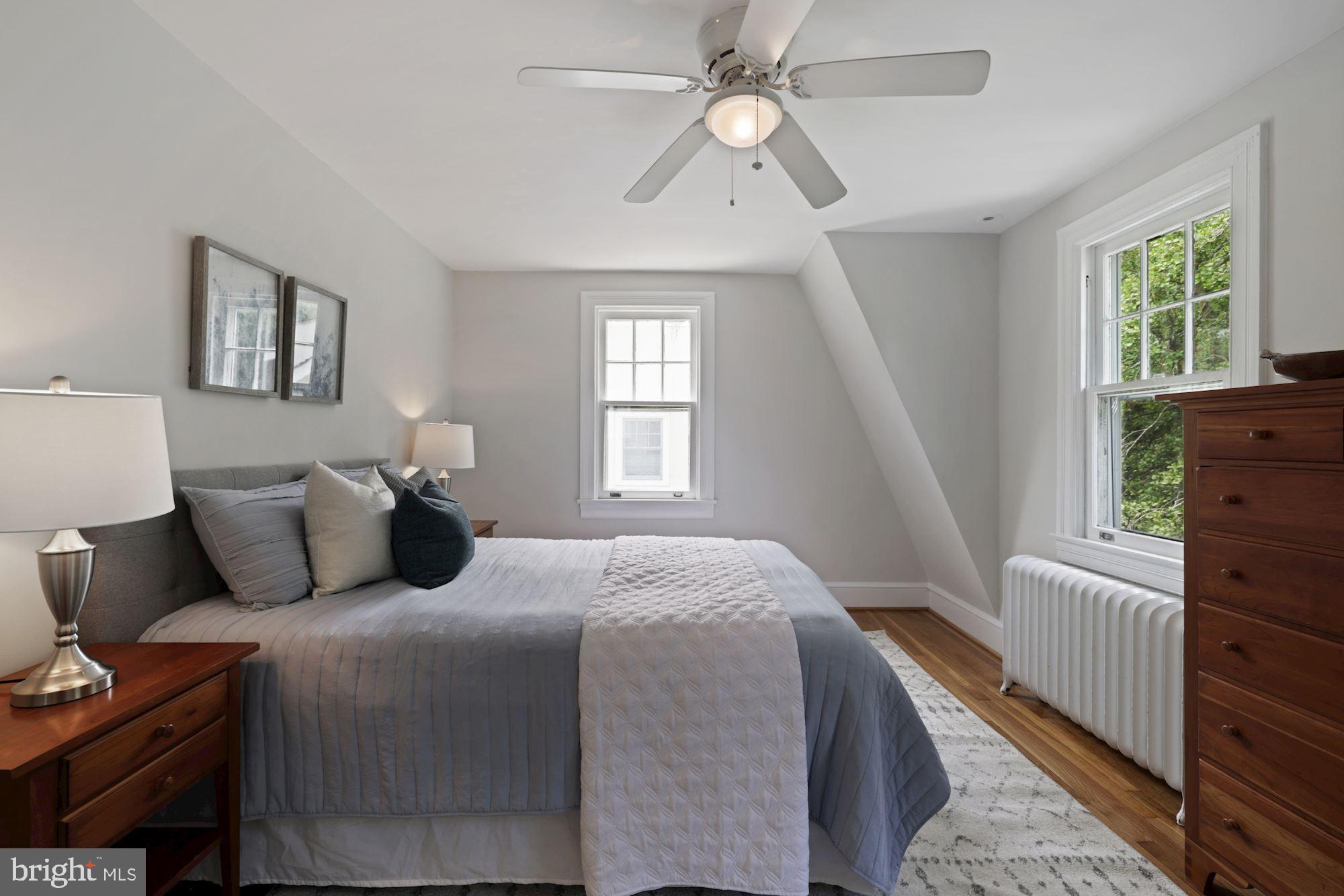 CHEVY CHASE - Residential