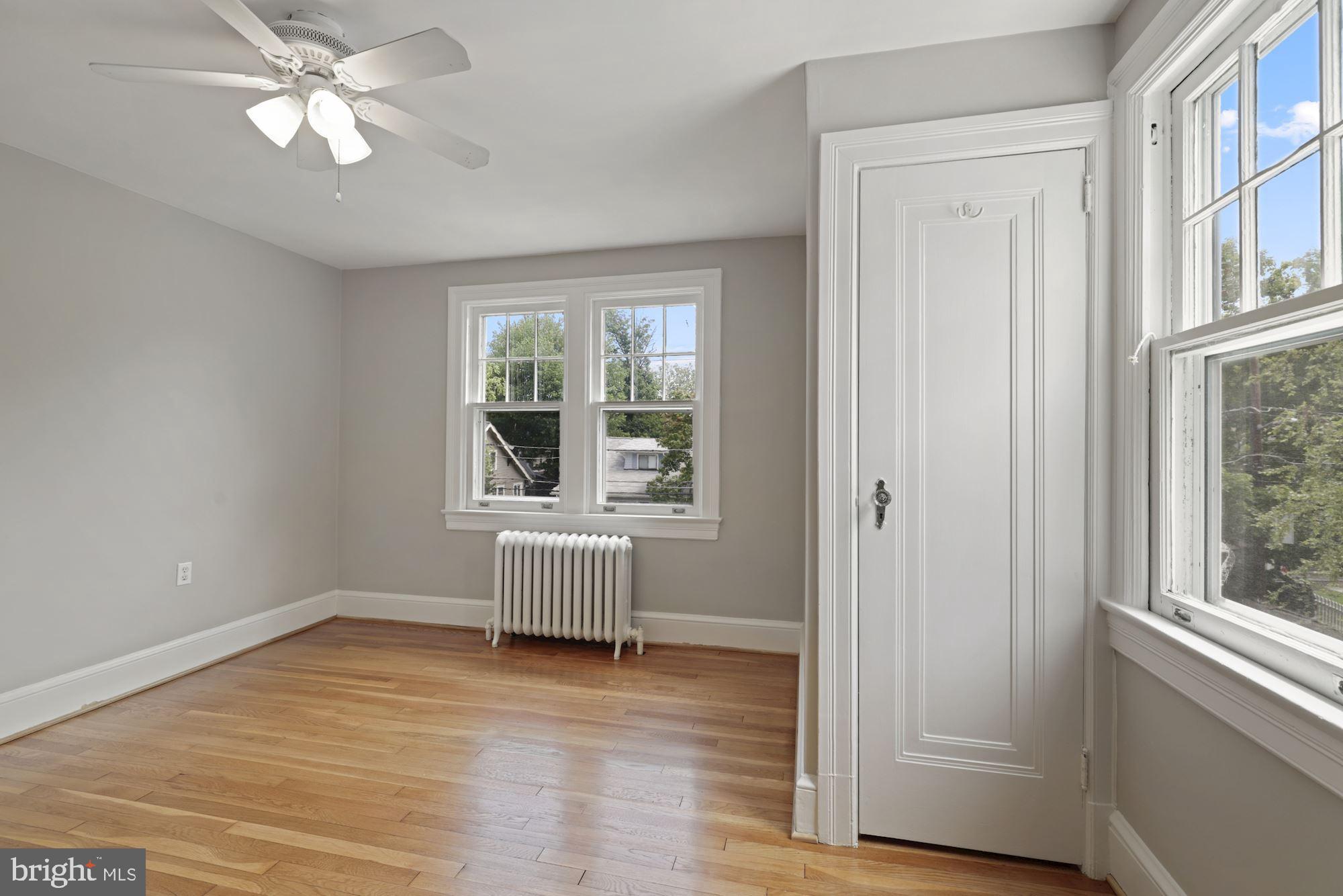 CHEVY CHASE - Residential