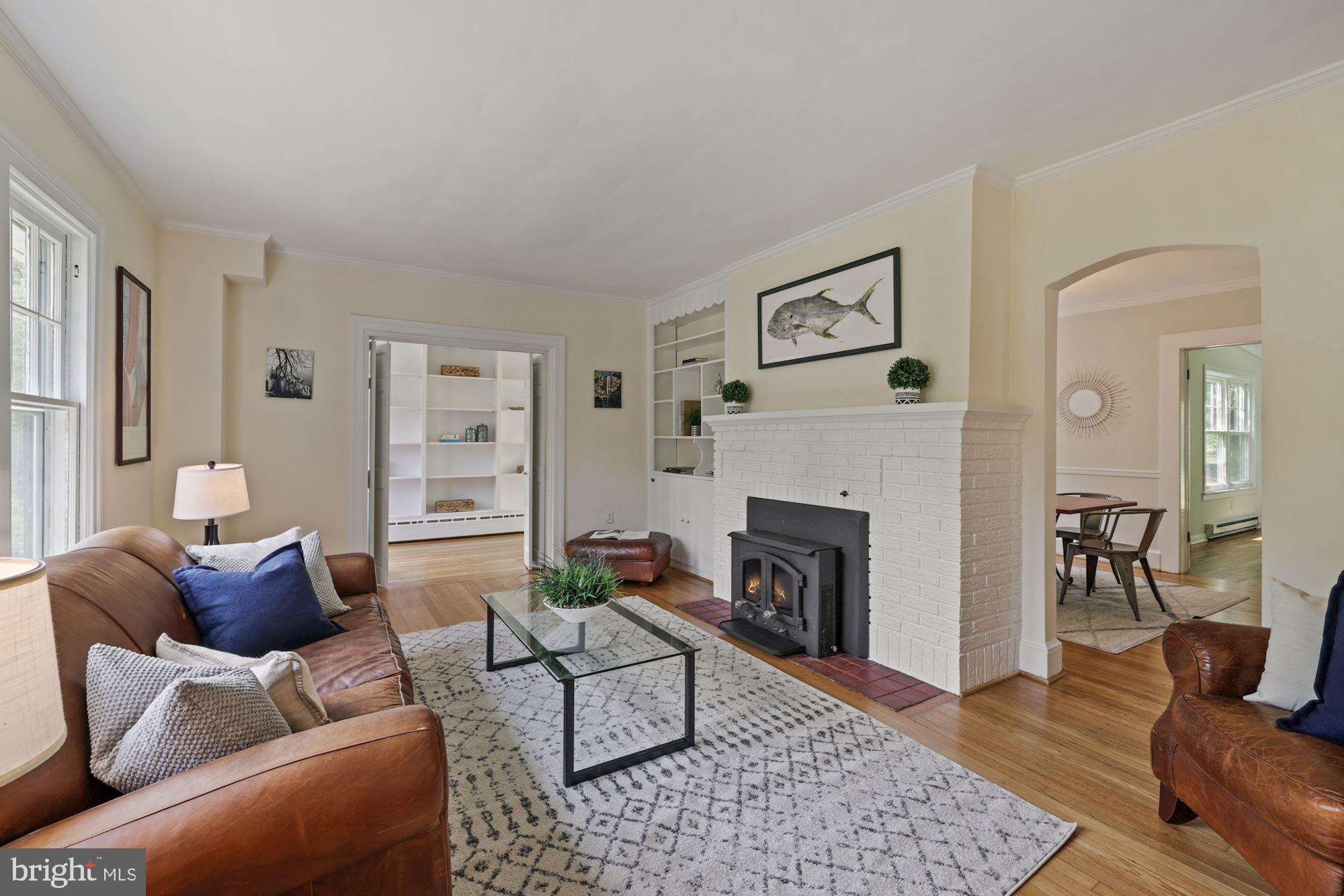 CHEVY CHASE - Residential