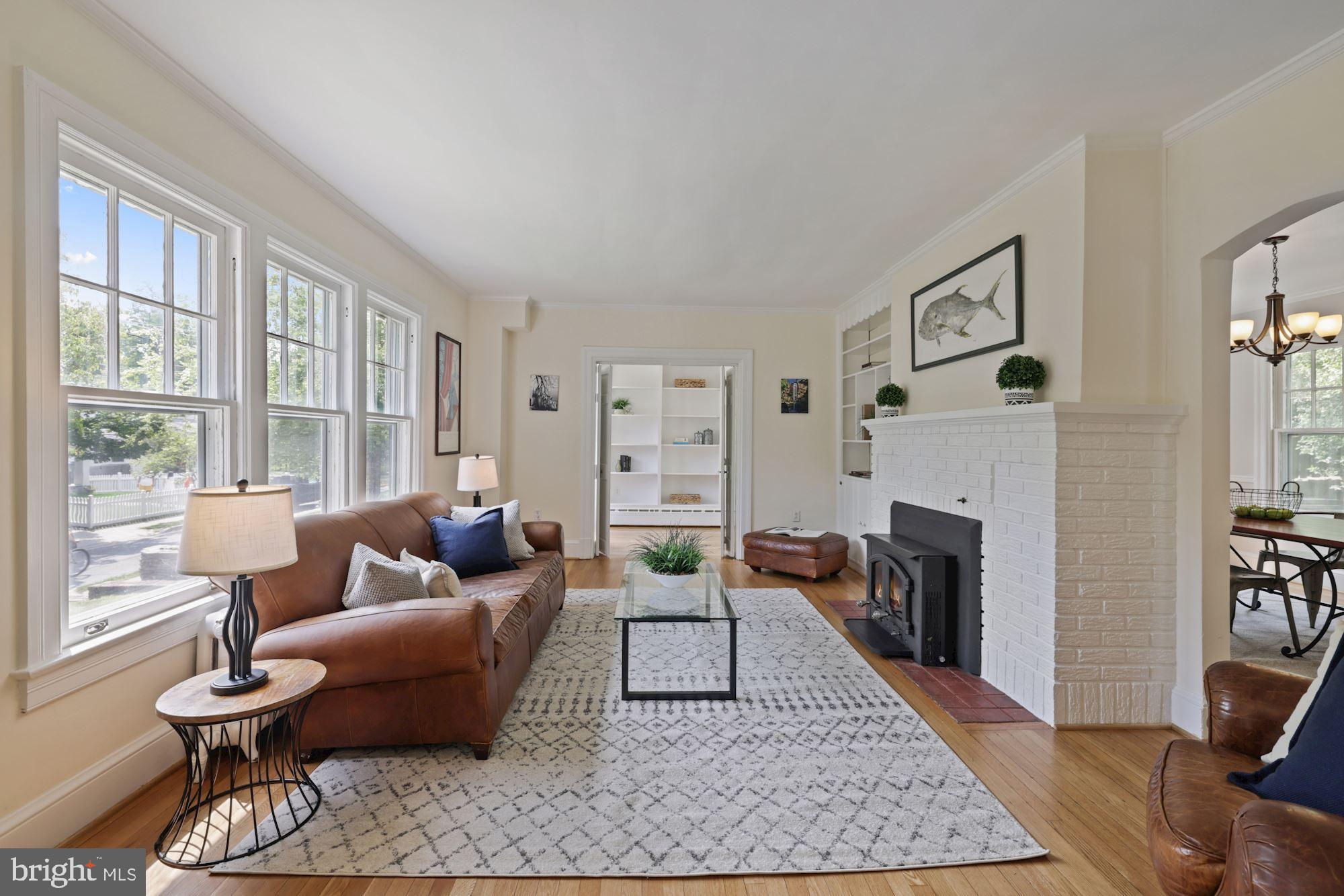 CHEVY CHASE - Residential