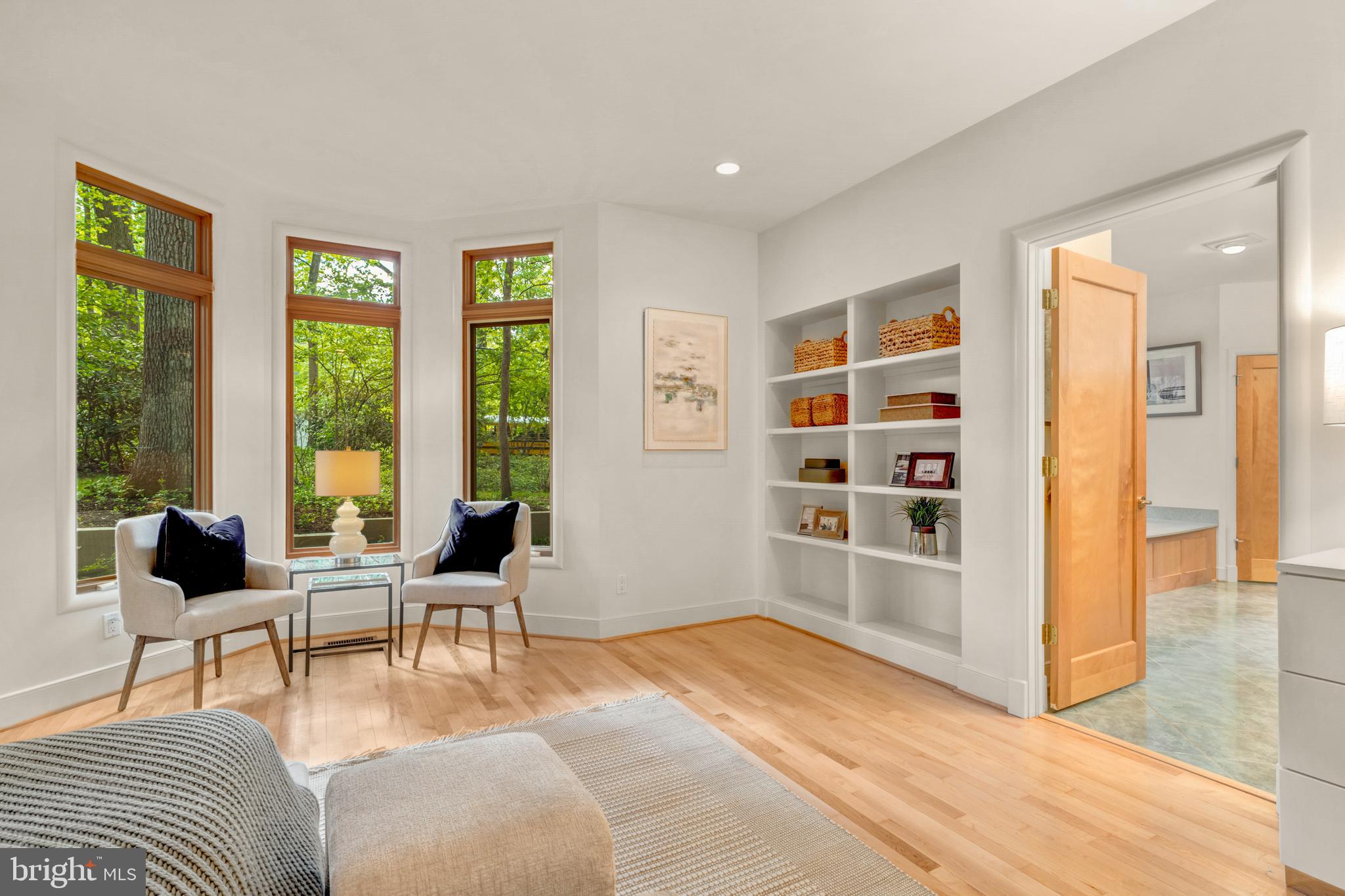 CHESTERBROOK WOODS - Residential
