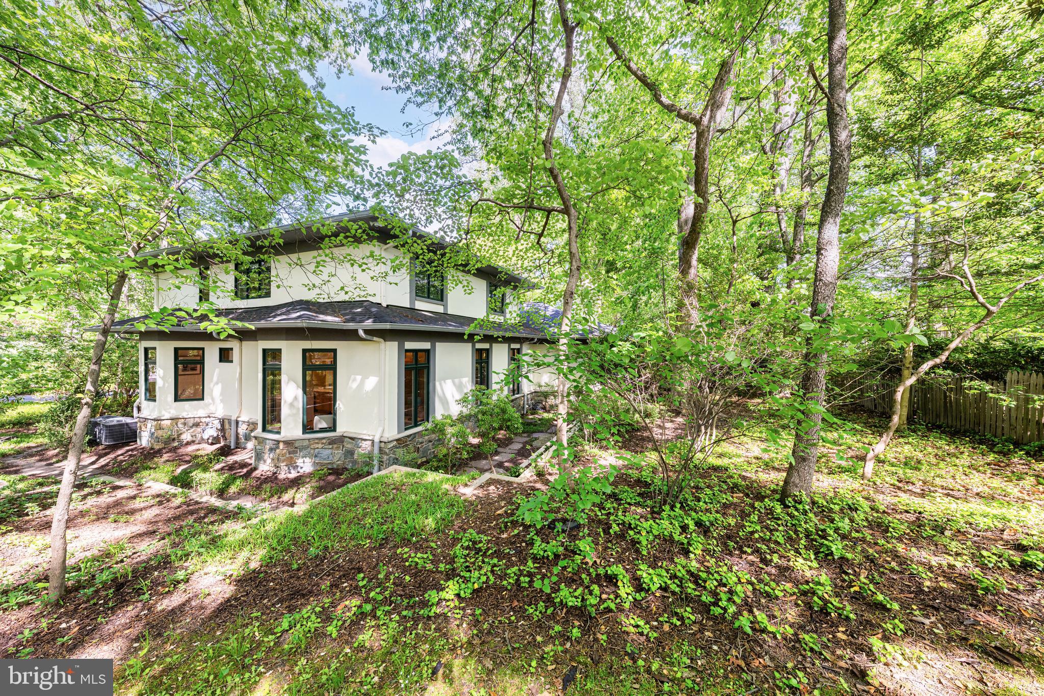 CHESTERBROOK WOODS - Residential