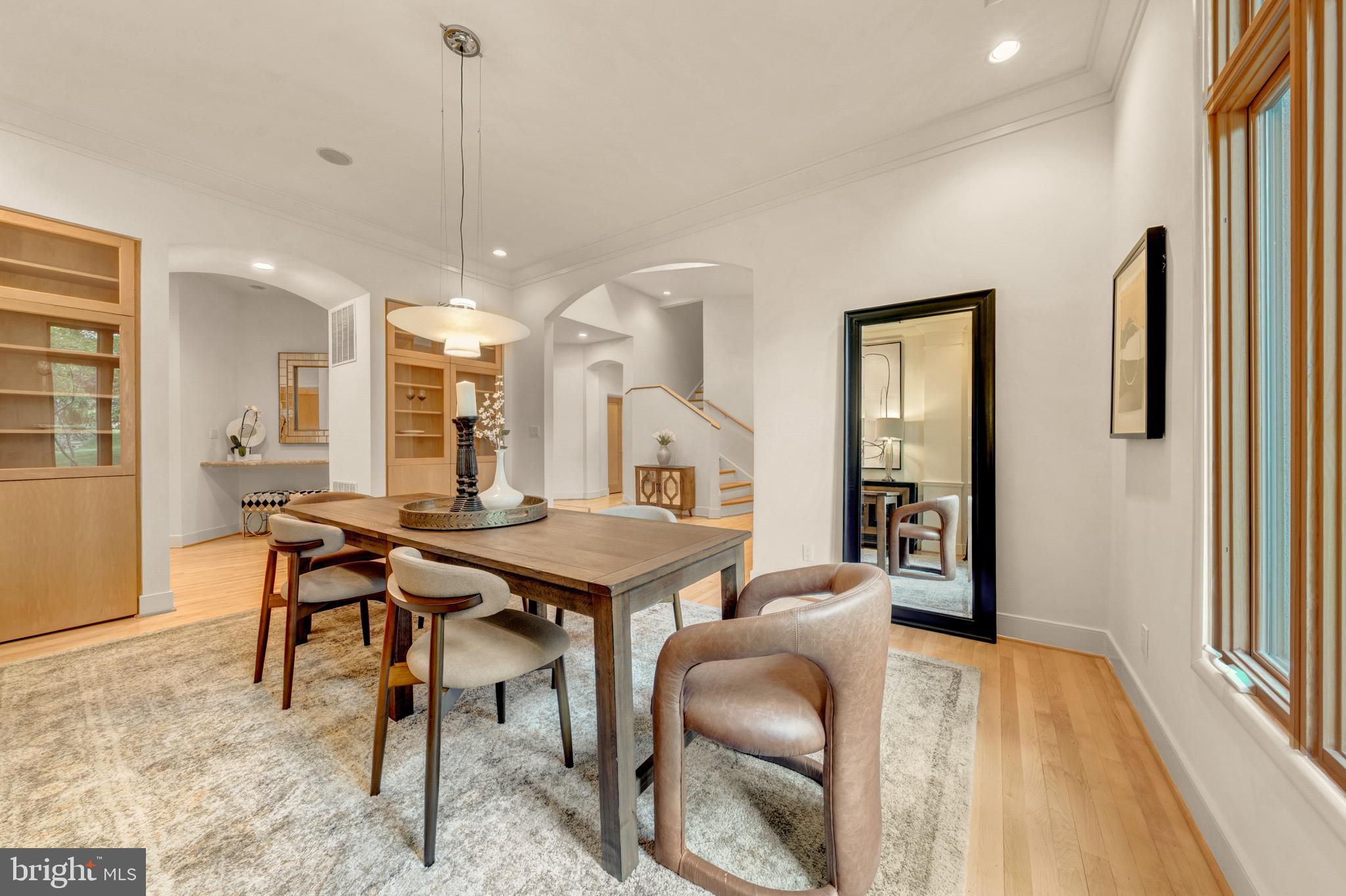 CHESTERBROOK WOODS - Residential